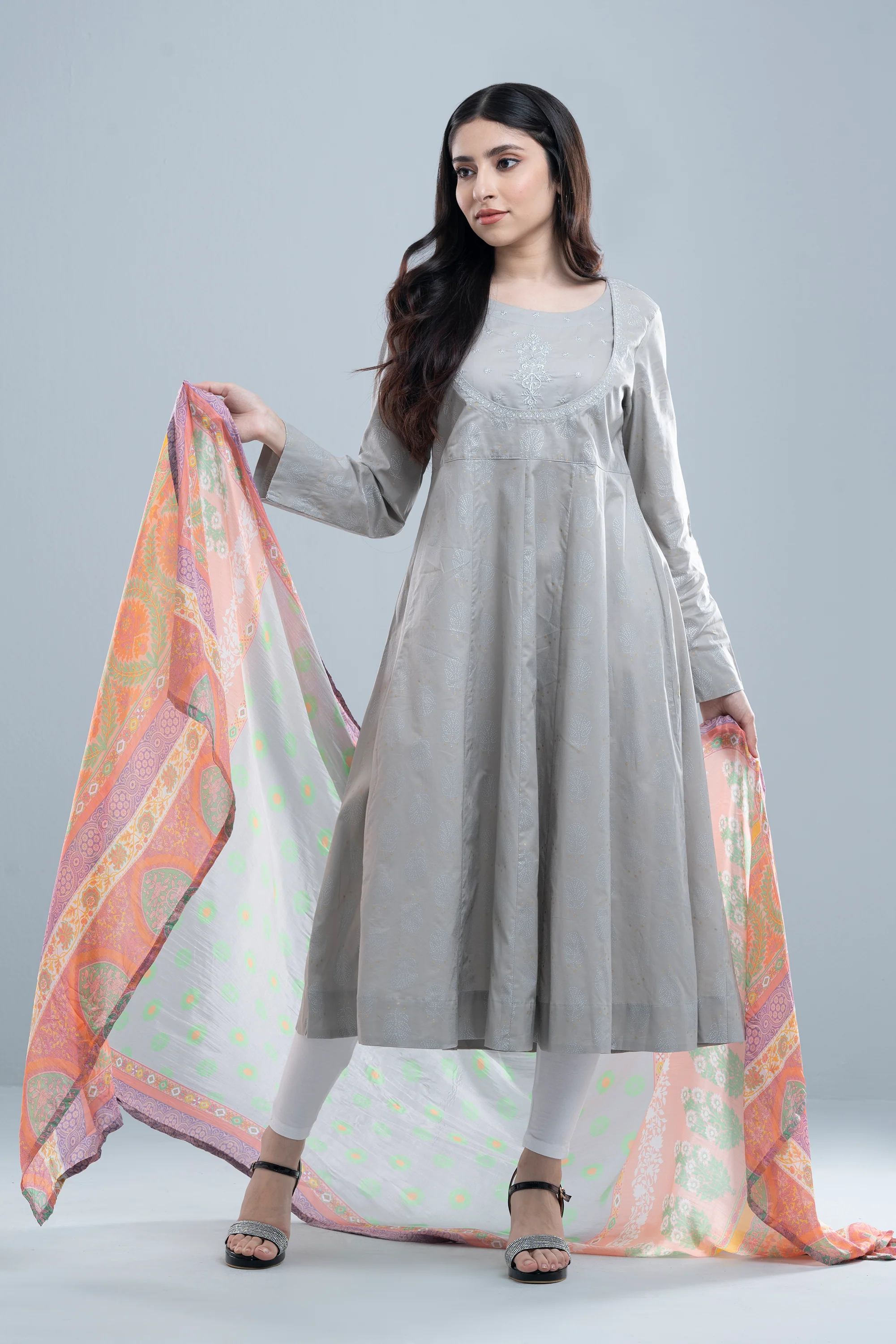 Smart Fit Embroidered Two-Piece Lawn with Silk Dupatta - Image 8