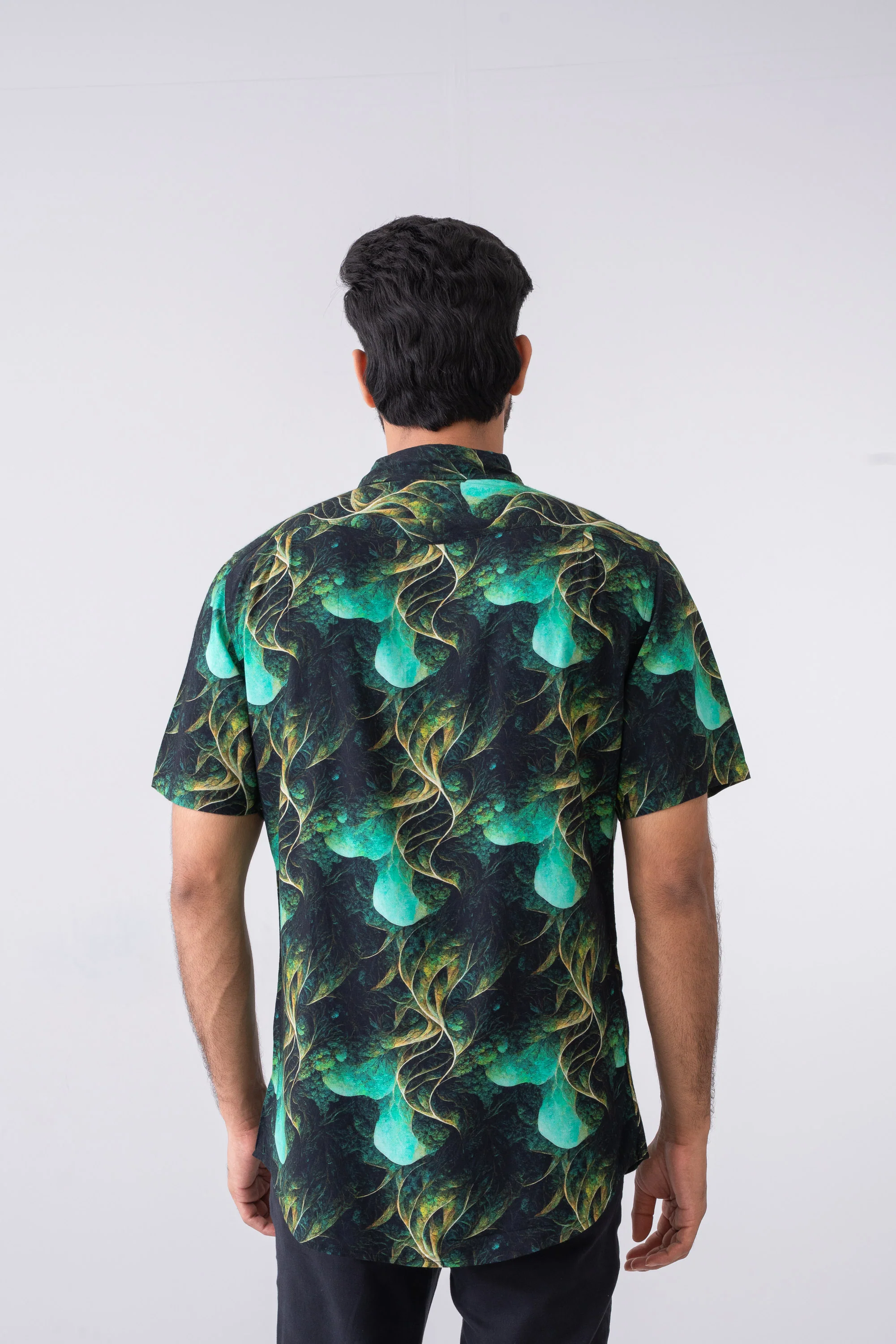 Slim Fit Printed Casual Shirt - Image 4