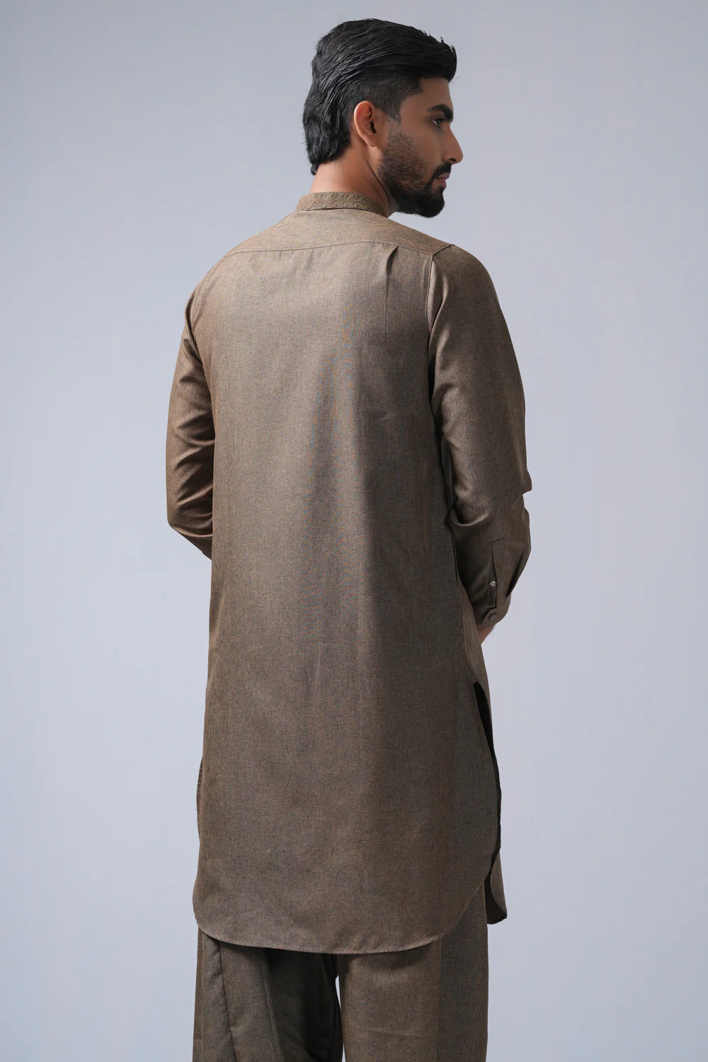 Regular Fit Embroidered Semi-Formal Kabli Set - Image 10