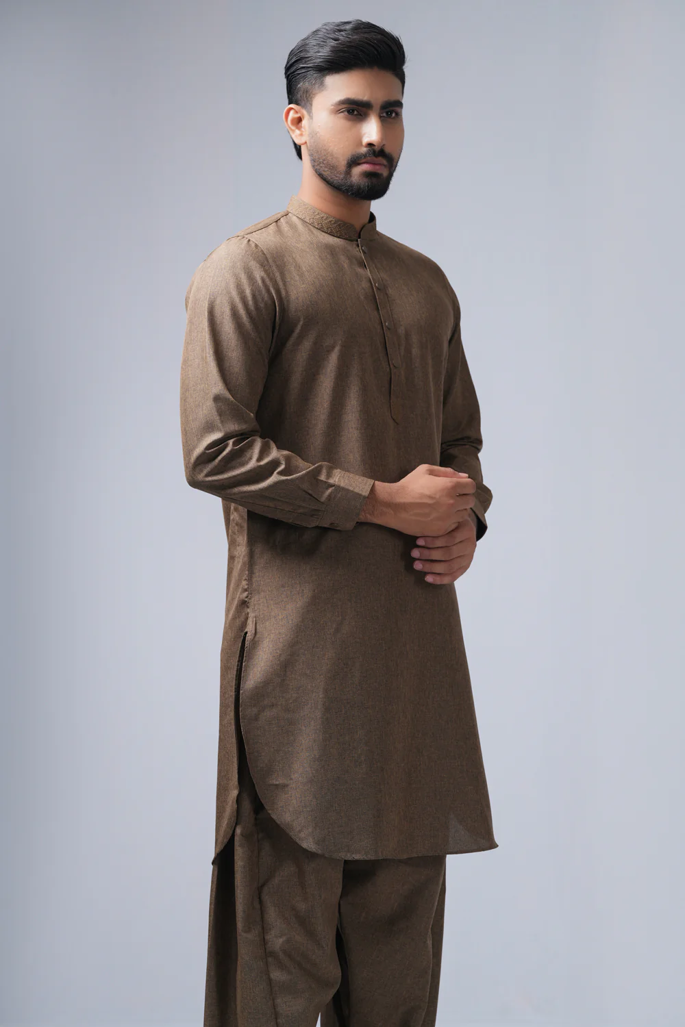 Regular Fit Embroidered Semi-Formal Kabli Set - Image 8
