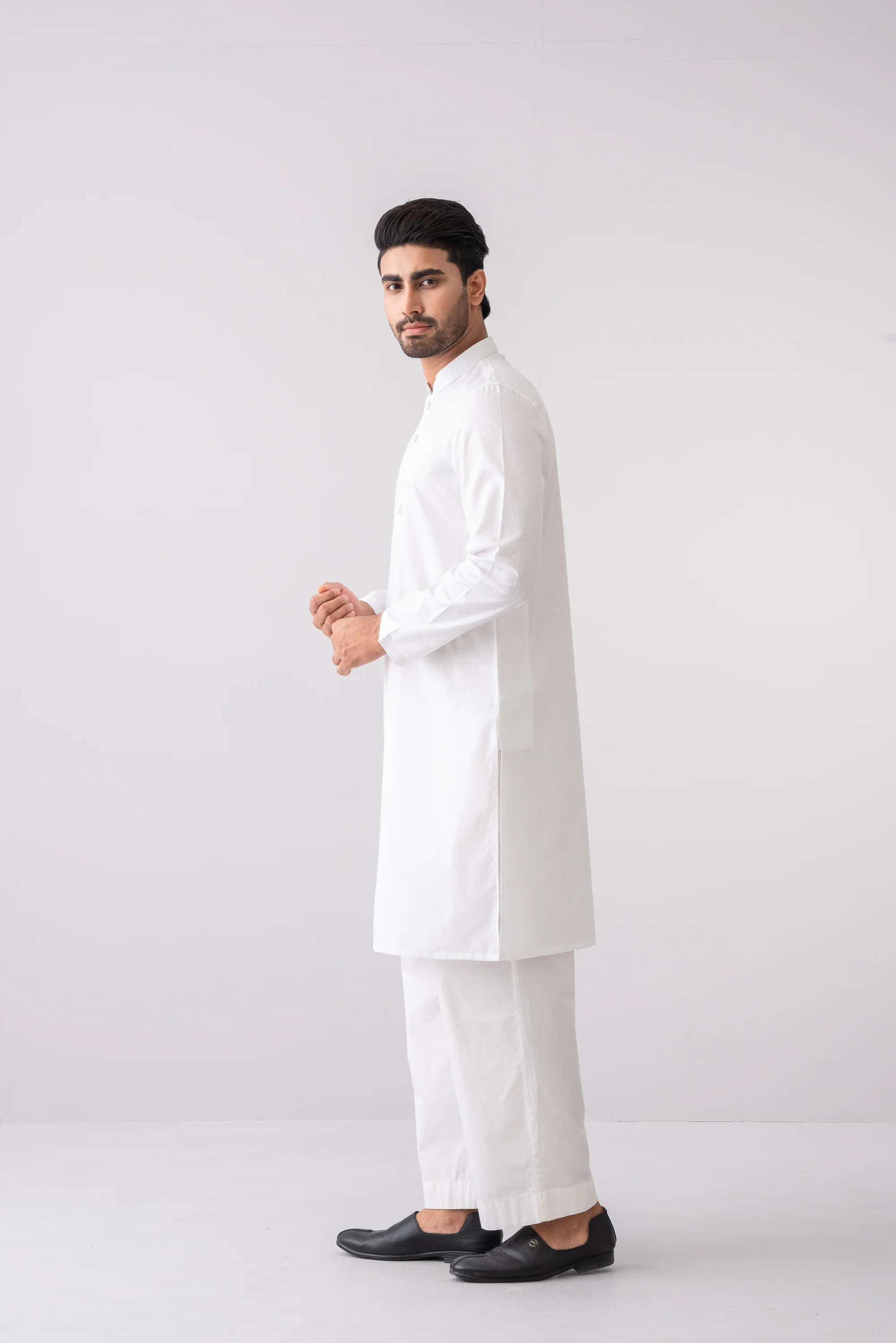 Regular Fit Embroidered Semi-Formal Panjabi - Image 3