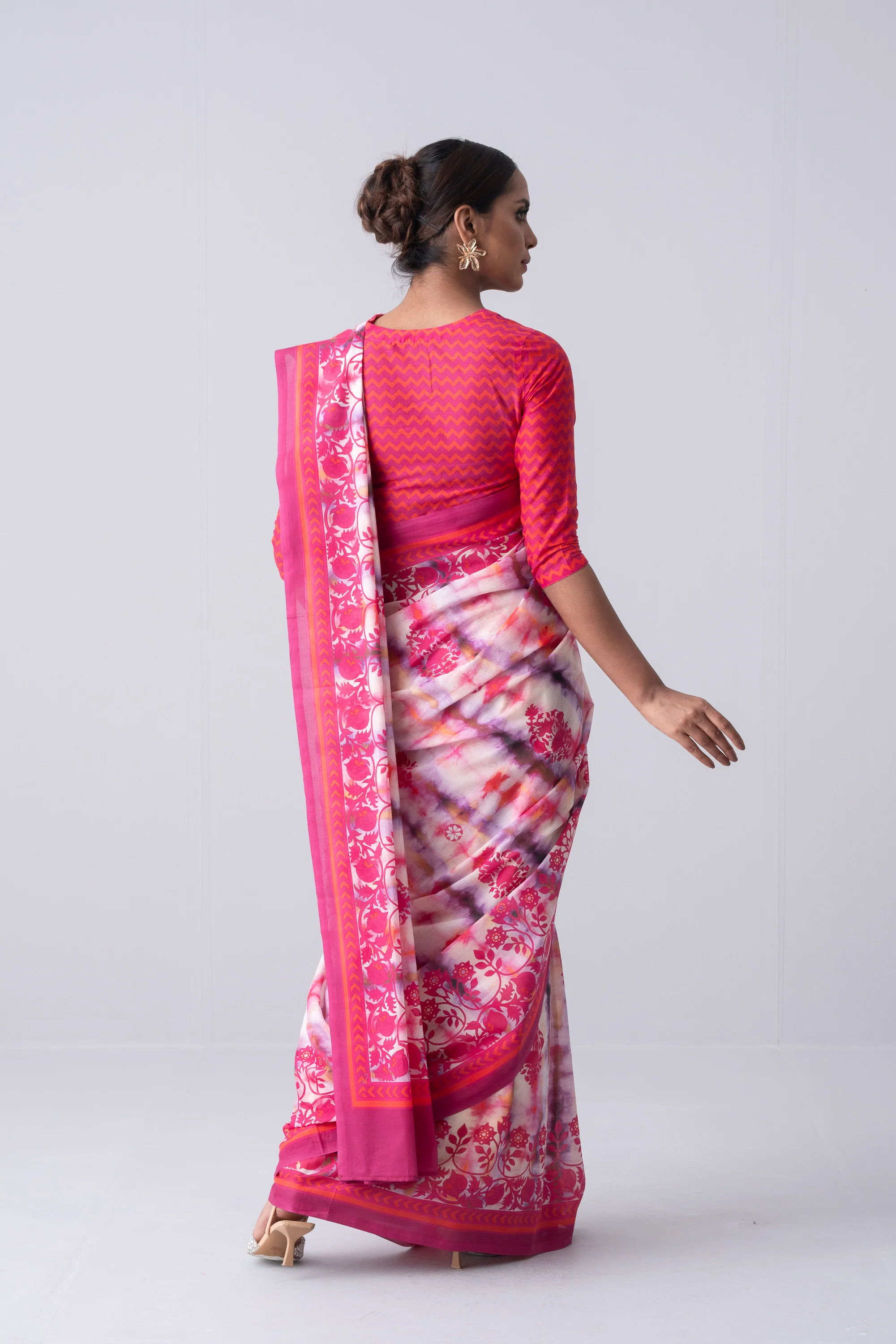 Printed Cotton Saree - Image 11