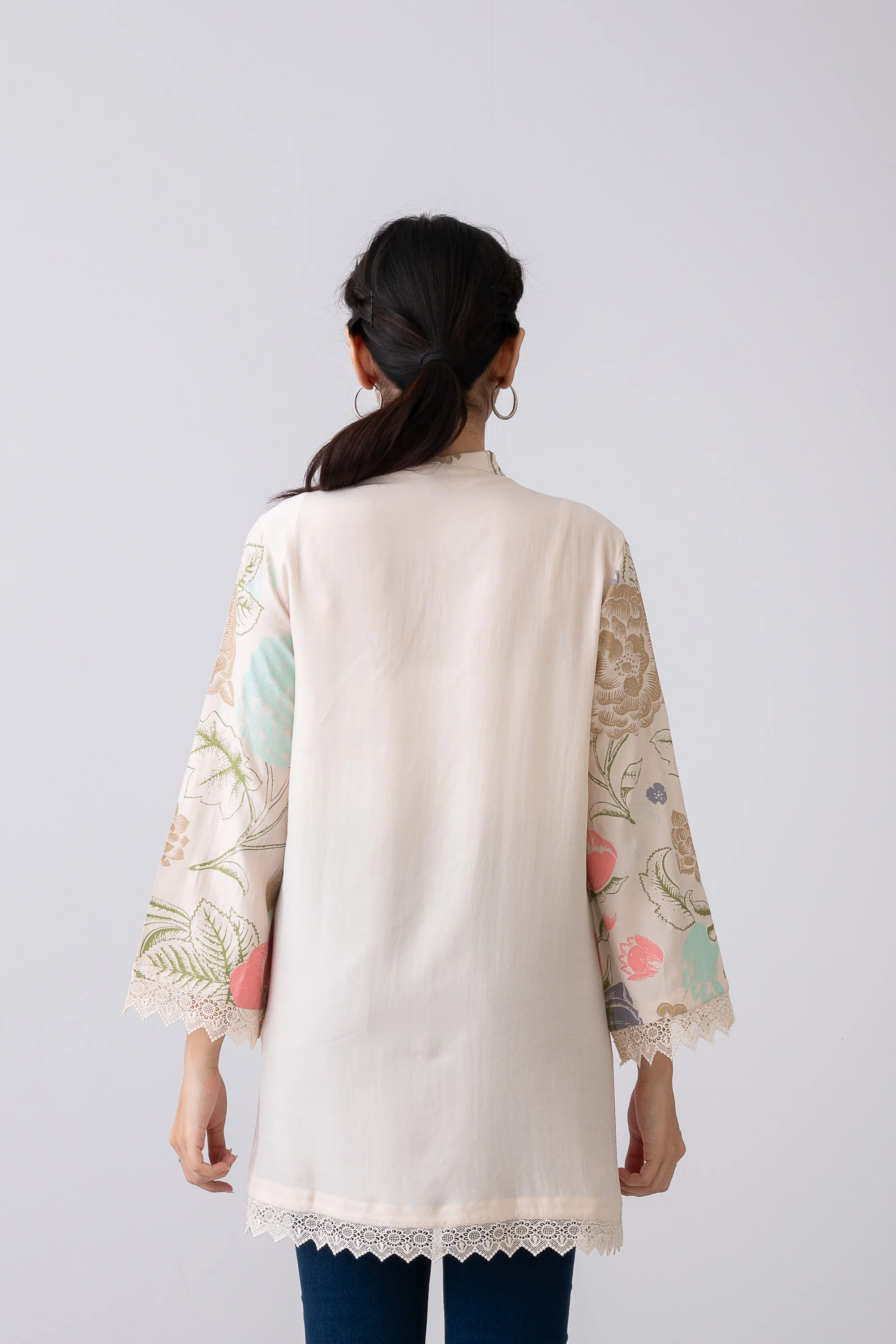 Regular Fit Georgette Bolero Top - Image 4