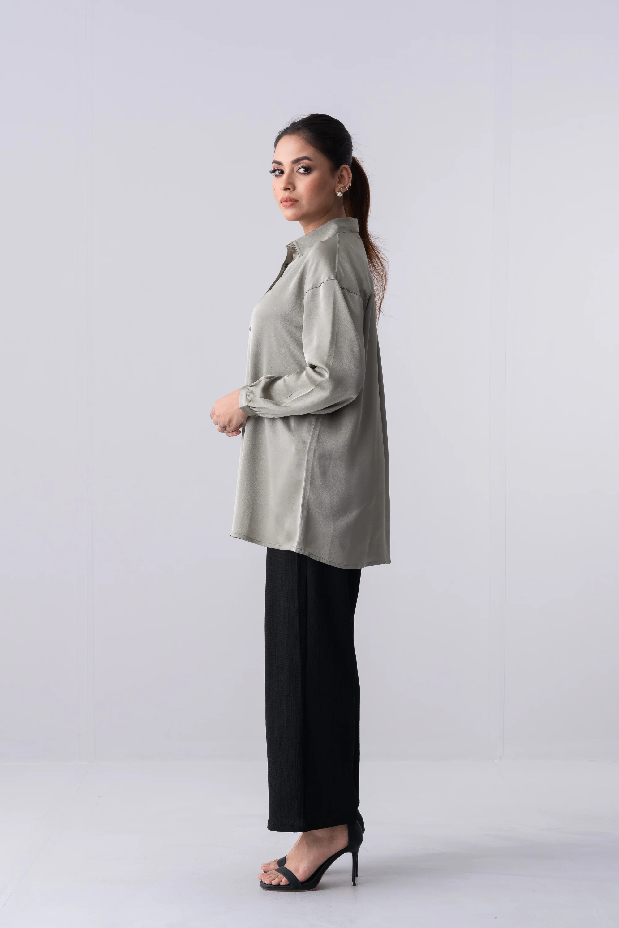Oversized Fit Satin Casual Shirt - Image 3