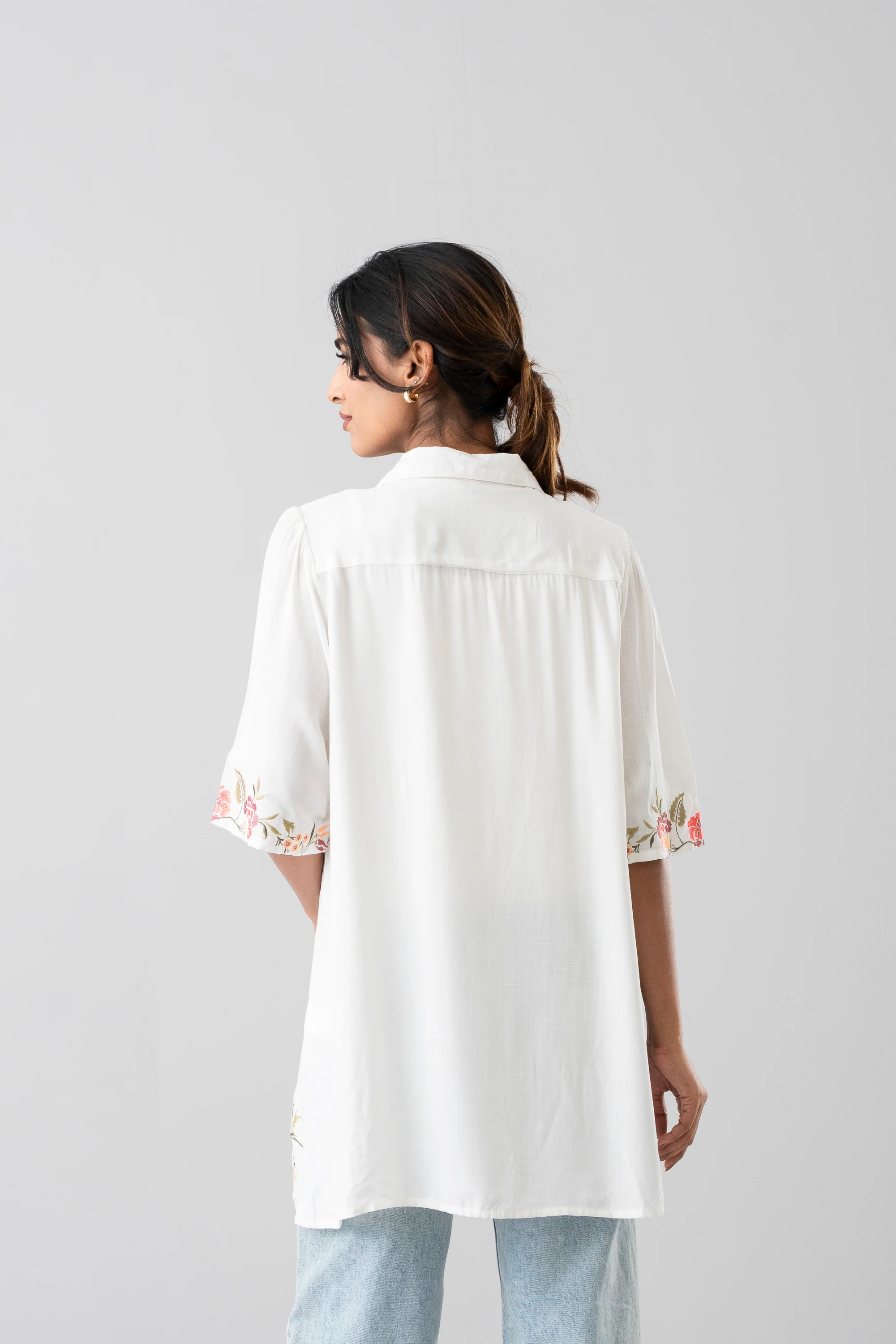 Relaxed Fit Embroidered Viscose Casual Shirt - Image 4