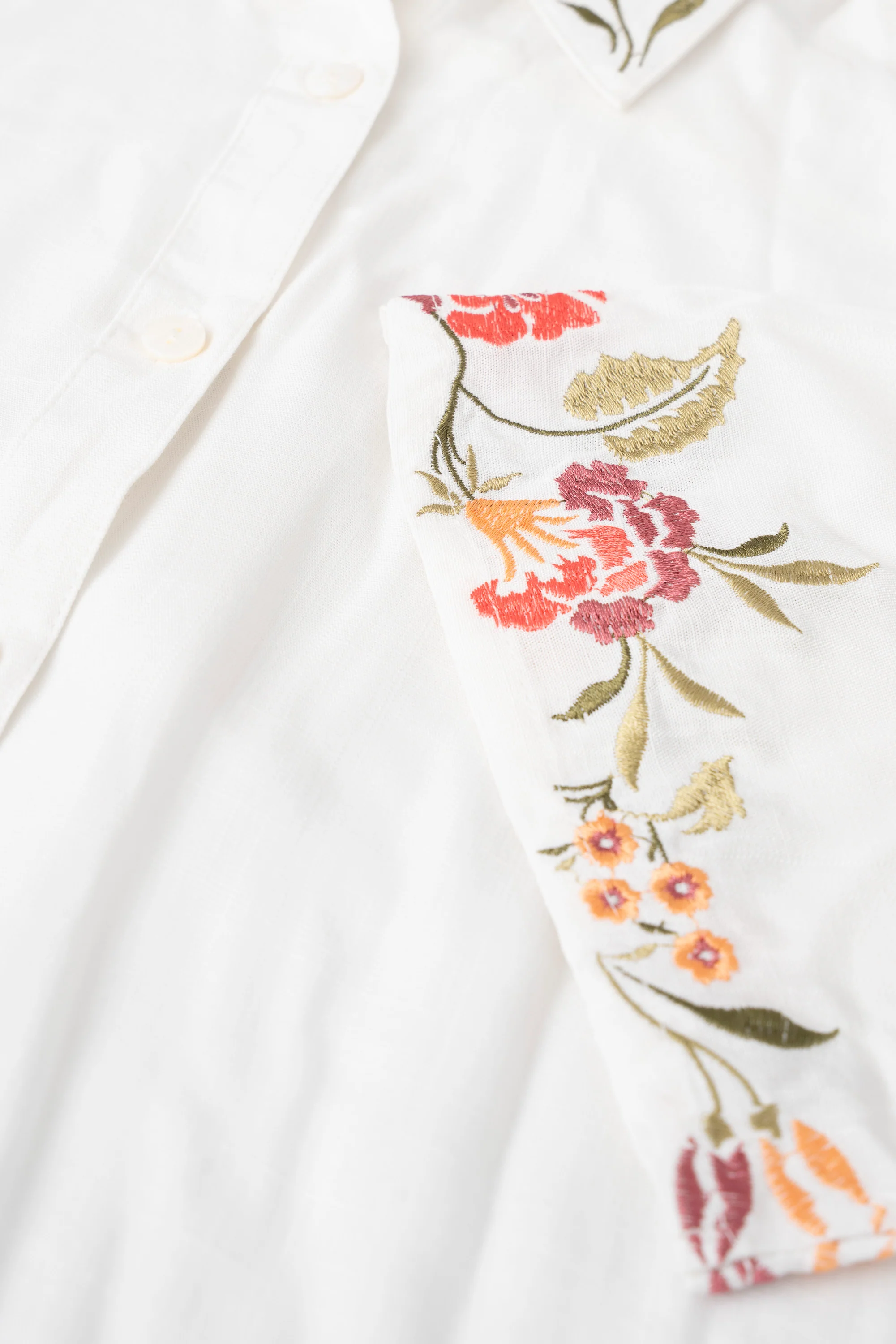 Relaxed Fit Embroidered Viscose Casual Shirt - Image 6