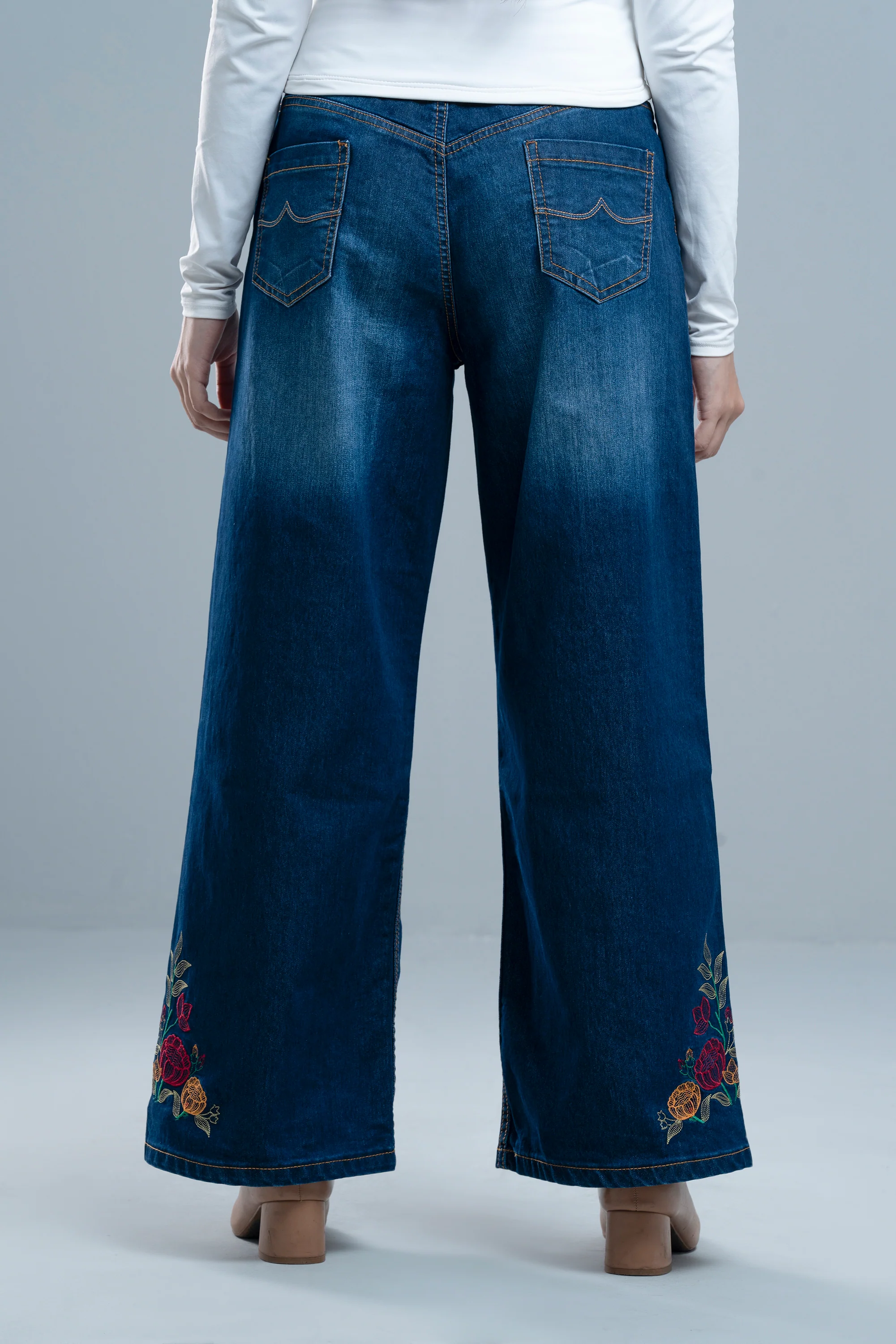 Wide-Leg Embroidered Denim - Image 4