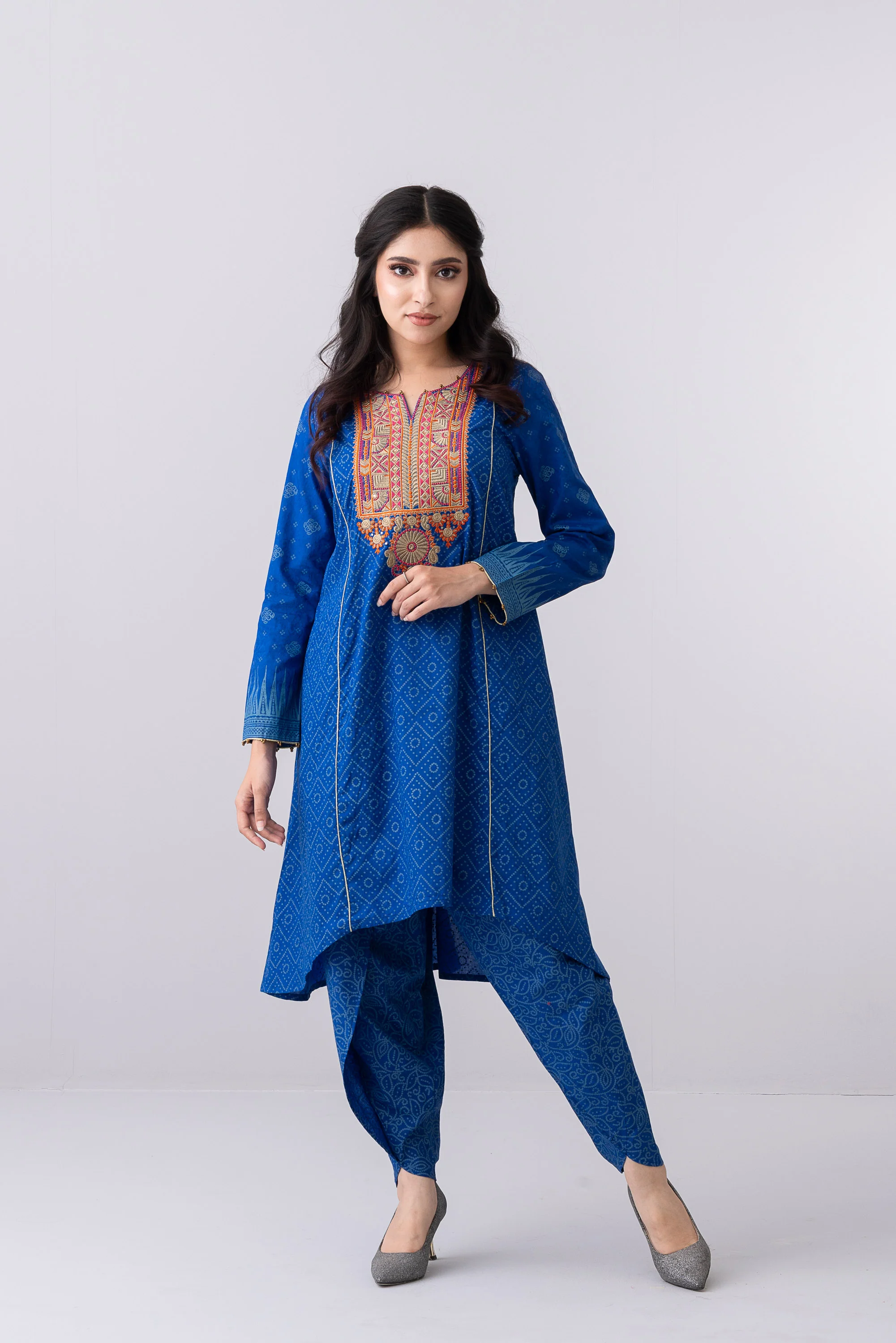 Smart Fit Embroidered Two-Piece Ethnic Set - Image 6