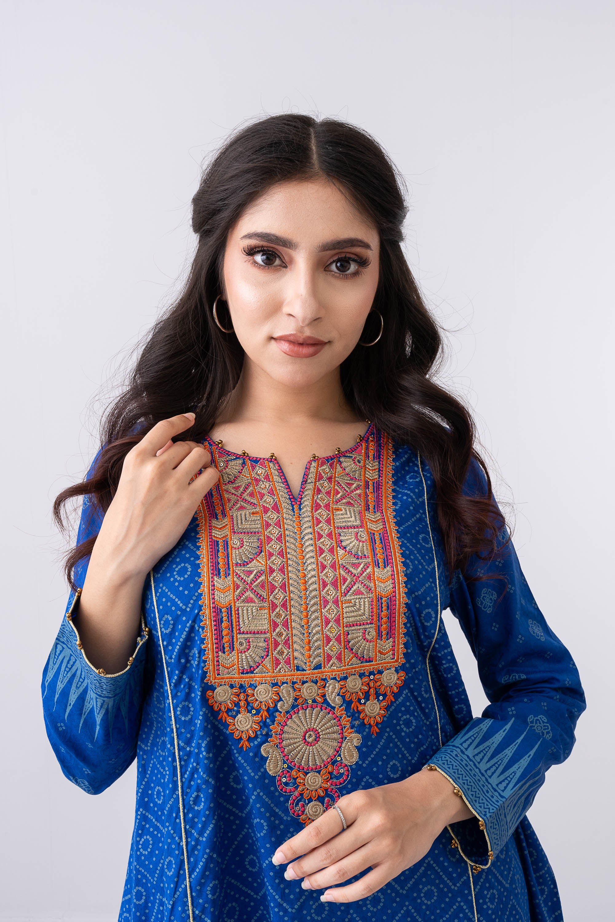 Smart Fit Embroidered Two-Piece Ethnic Set - Image 9