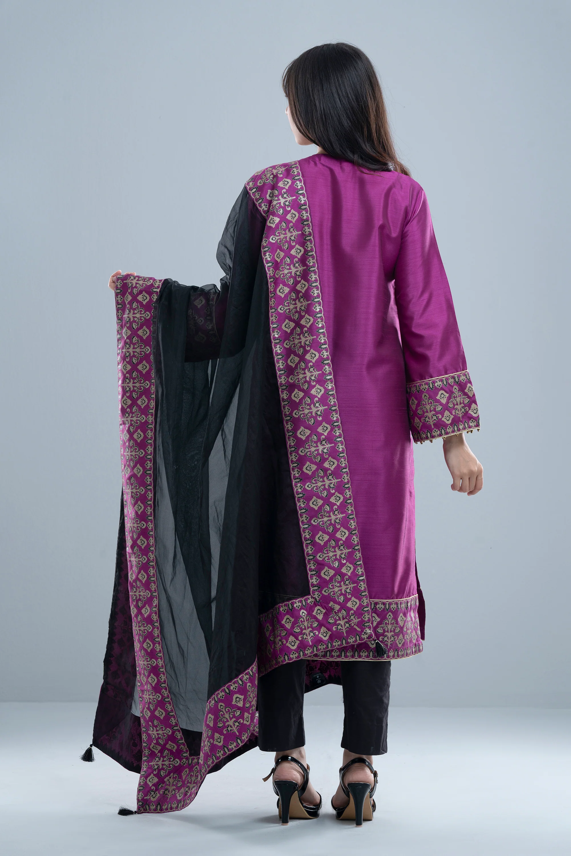 Smart Fit Embroidered Formal Two-Piece Ethnic Set with Organza Dupatta - Image 18