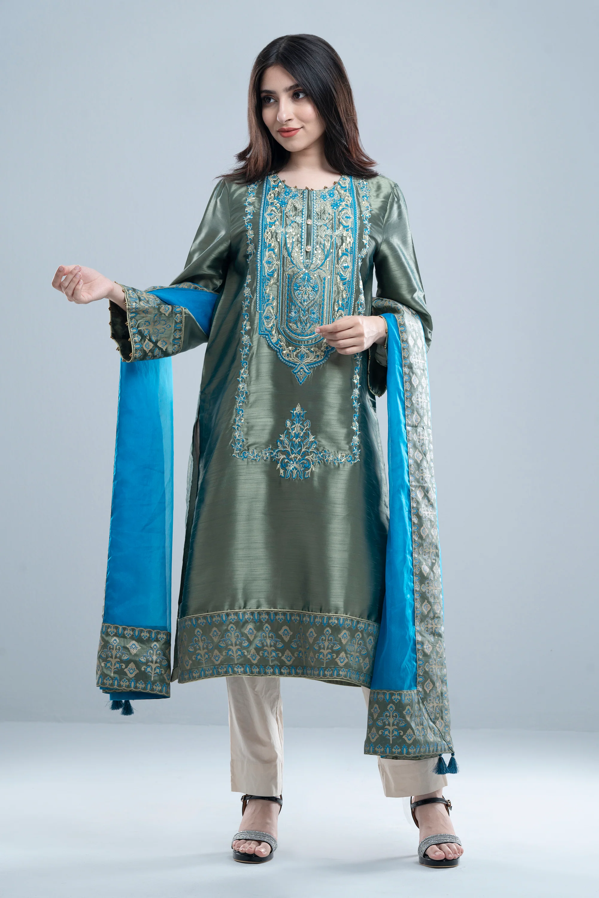 Smart Fit Embroidered Formal Two-Piece Ethnic Set with Organza Dupatta - Image 8