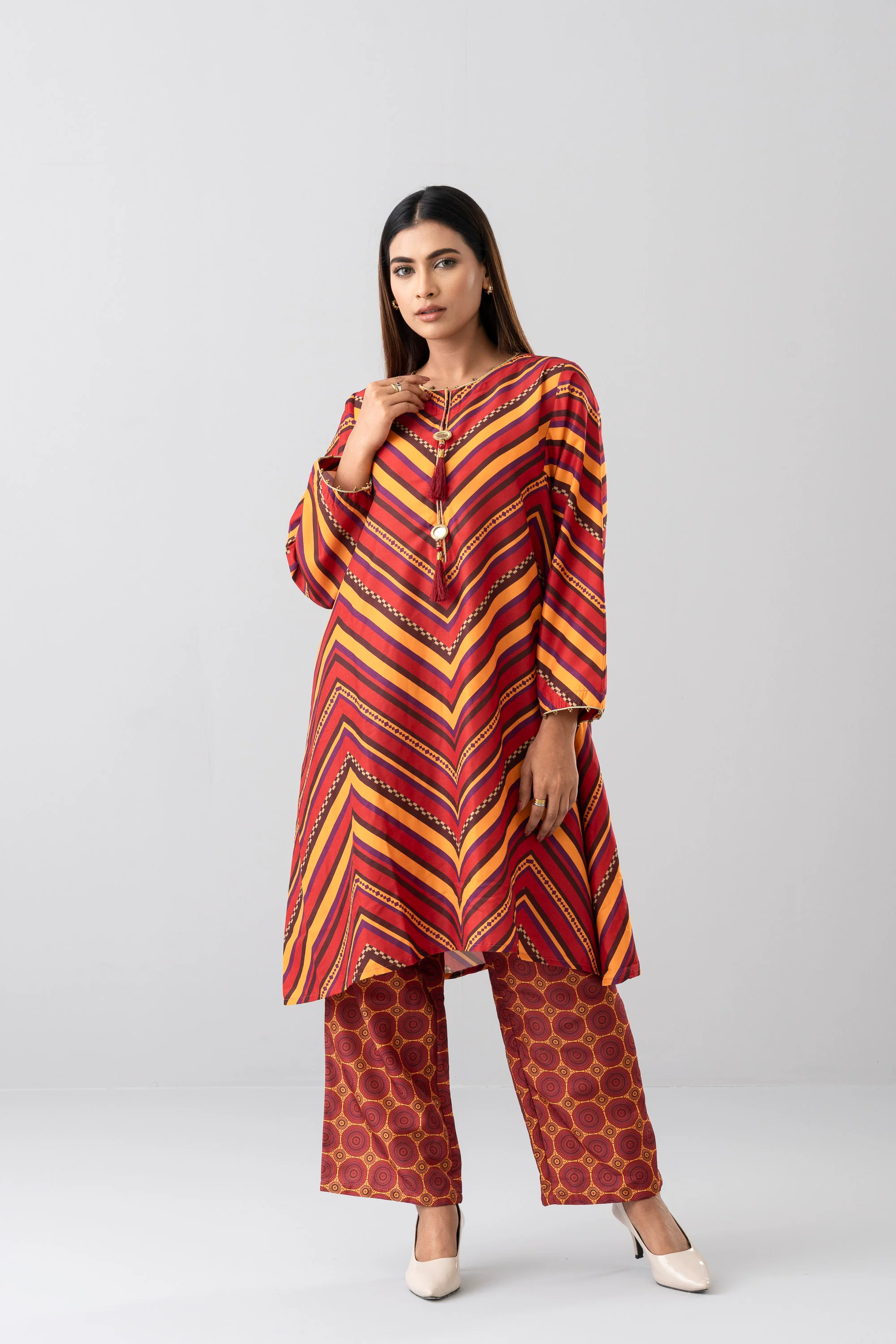 Relaxed Fit Printed Two-Piece Soy Silk Ethnic Set - Image 7