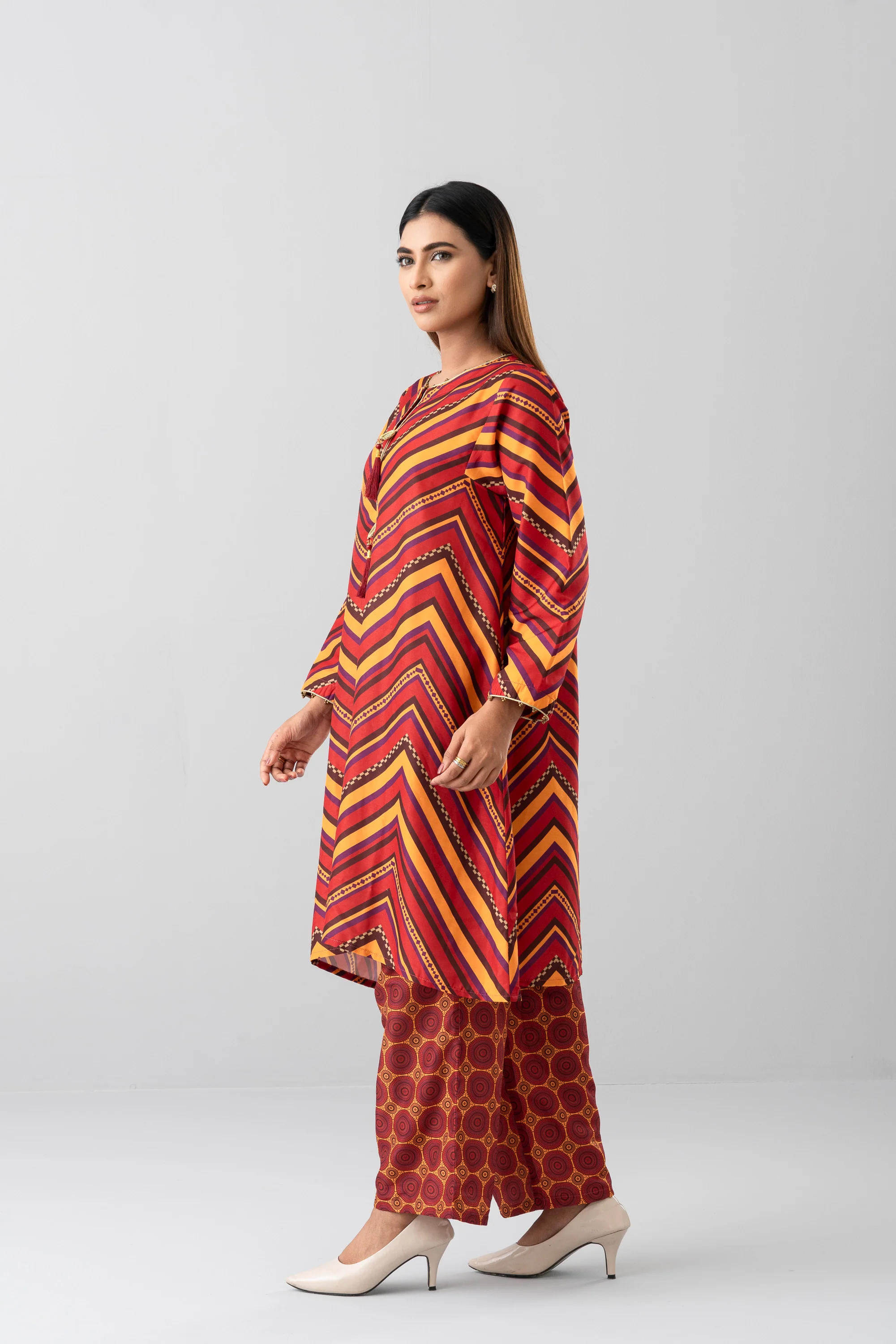 Relaxed Fit Printed Two-Piece Soy Silk Ethnic Set - Image 9