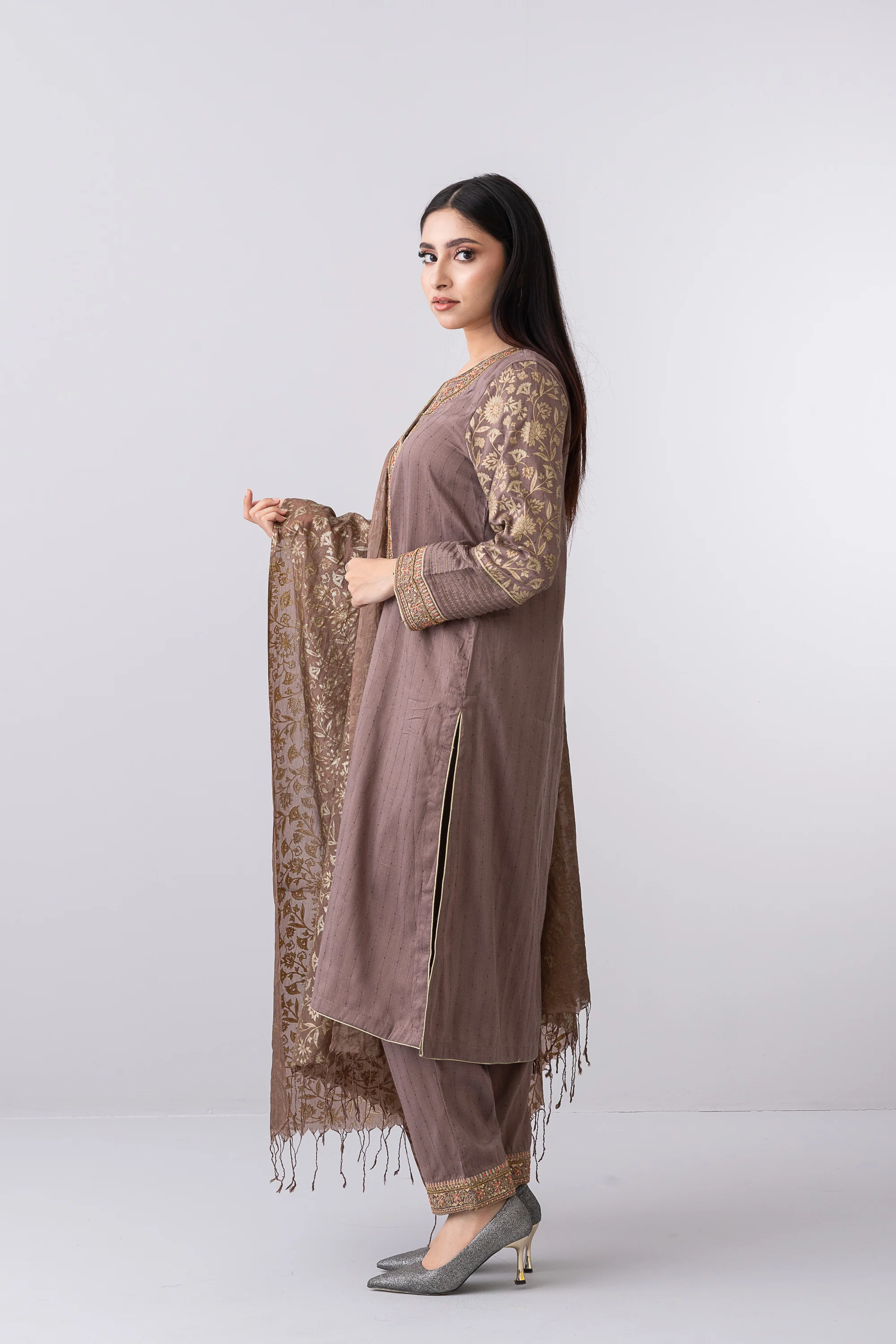 Smart Fit Embroidered Three-Piece Formal Ethnic Set - Image 4