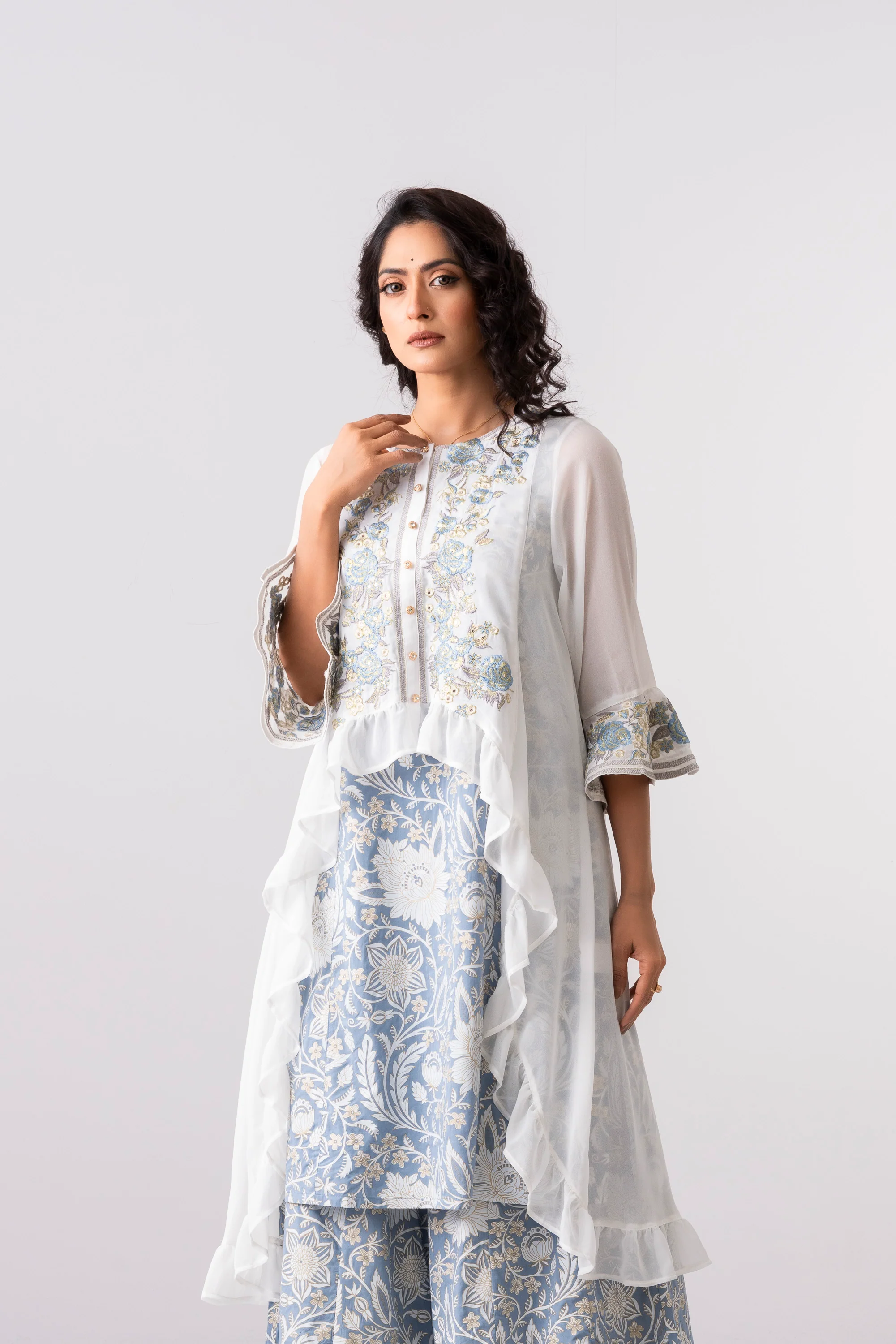 Smart Fit Embroidered Three-Piece Ethnic Set - Image 3