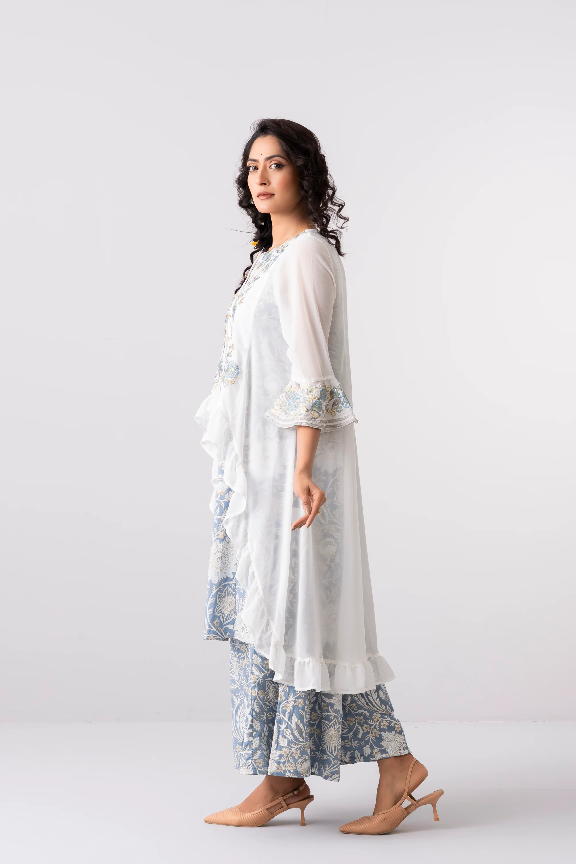Smart Fit Embroidered Three-Piece Ethnic Set - Image 4