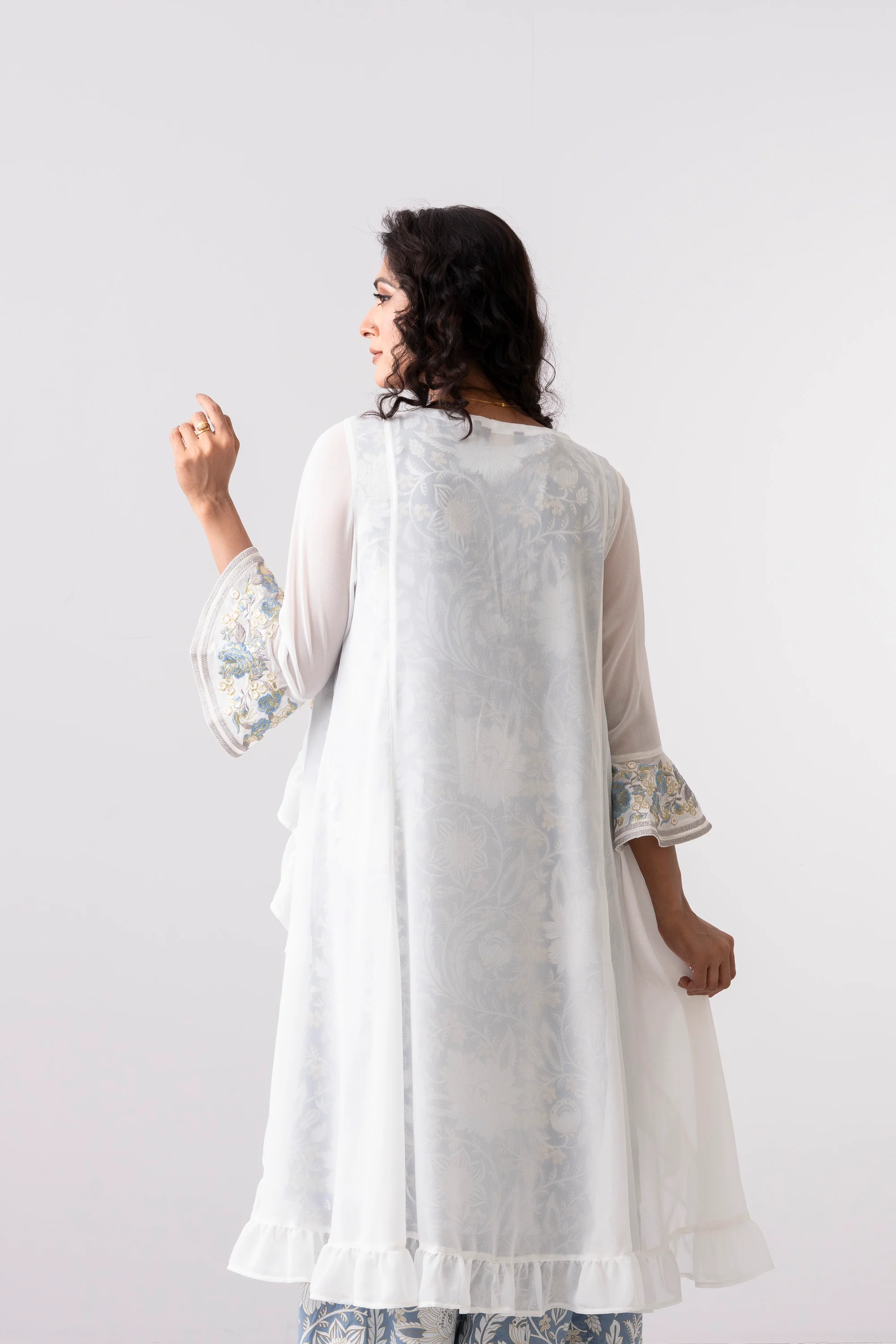 Smart Fit Embroidered Three-Piece Ethnic Set - Image 5