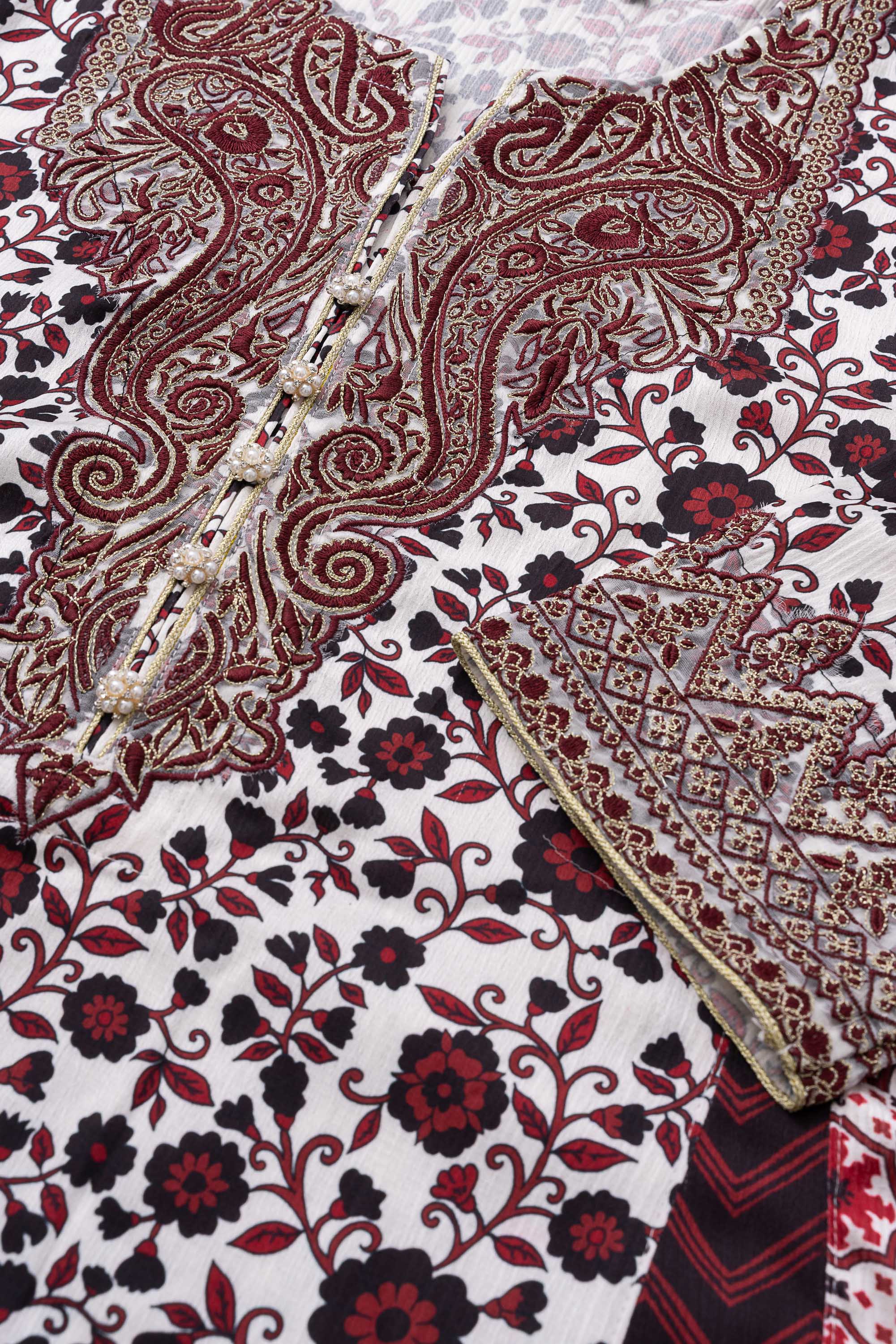 Smart Fit Embellished Three-Piece Formal Set with Organza Dupatta - Image 13
