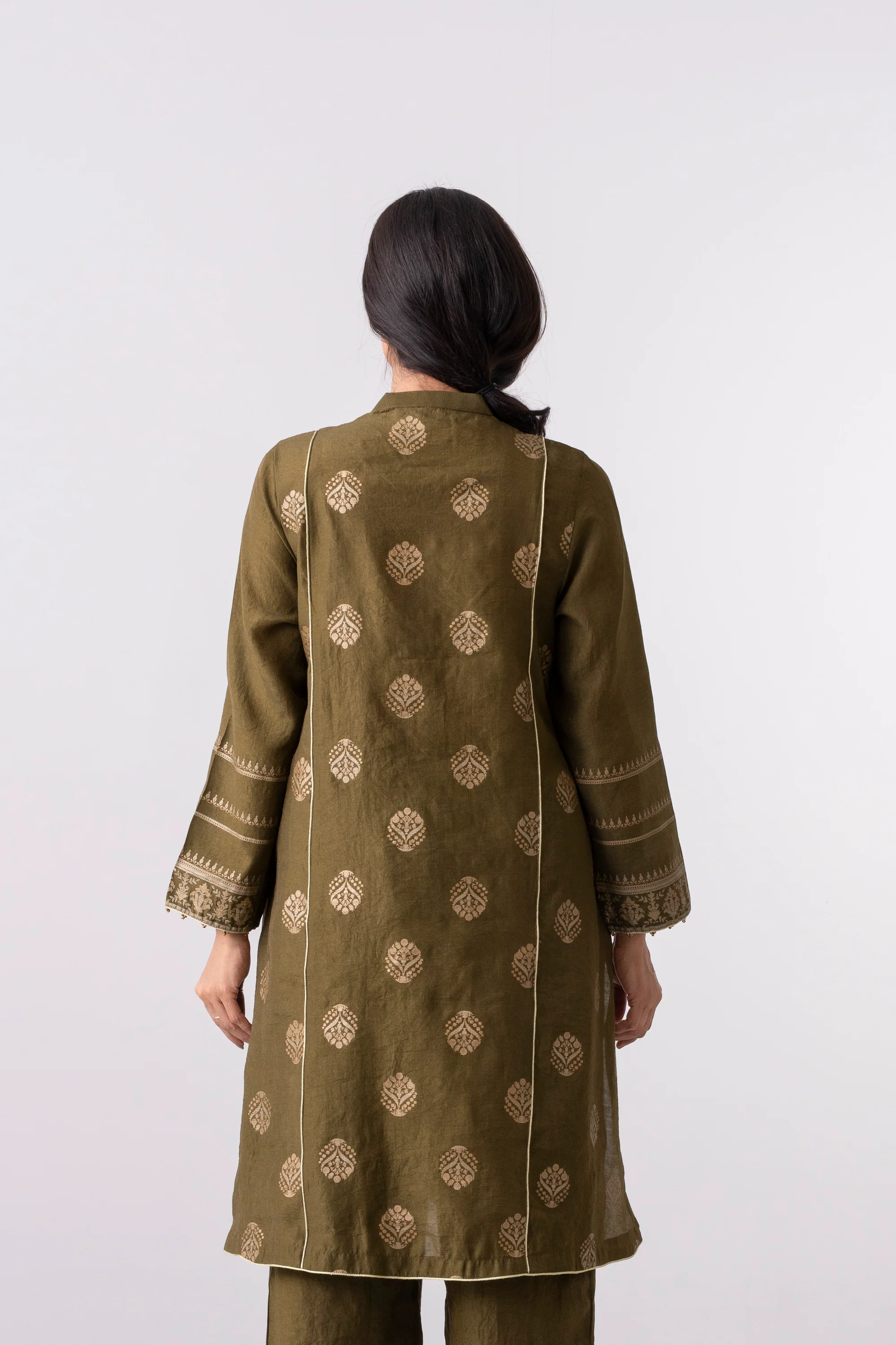 Smart Fit Embroidered Three-Piece Ethnic Set - Image 10