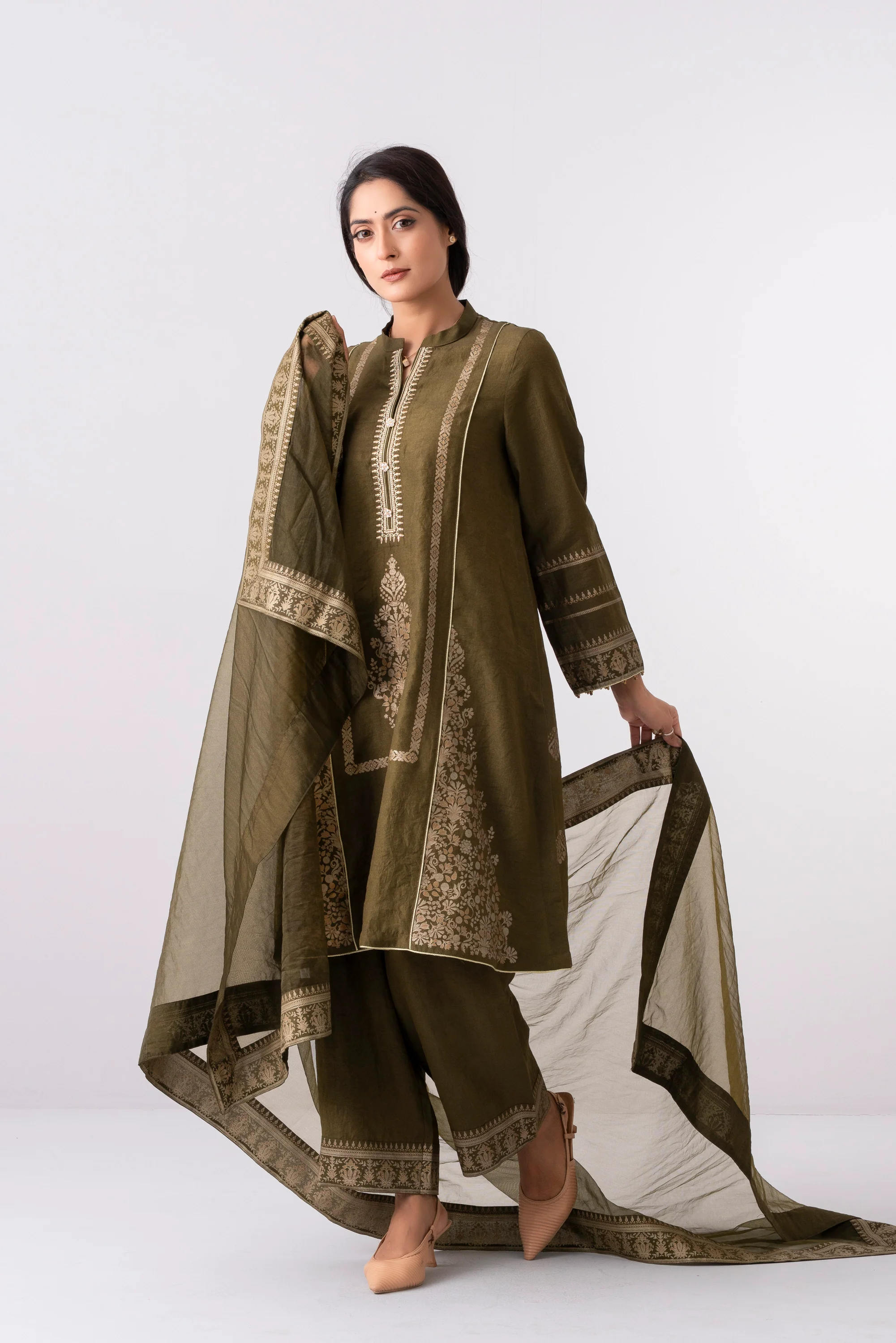Smart Fit Embroidered Three-Piece Ethnic Set - Image 7