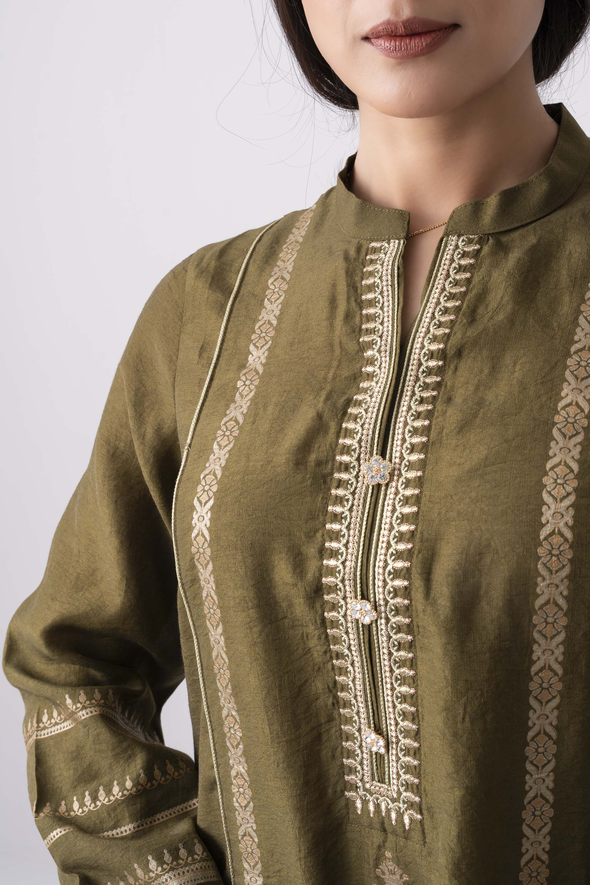 Smart Fit Embroidered Three-Piece Ethnic Set - Image 8