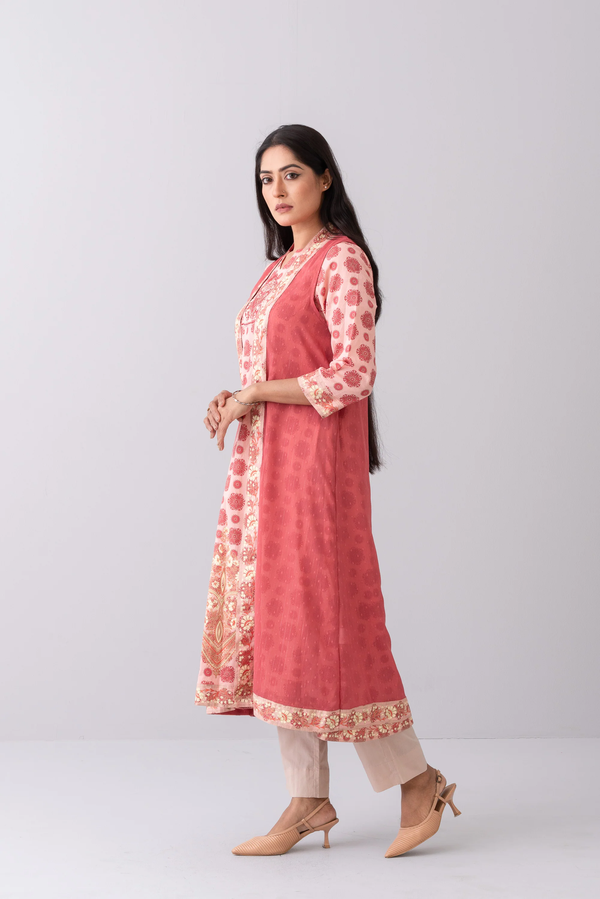 Long-Length Double-Layered Smart Fit Kurta - Image 7