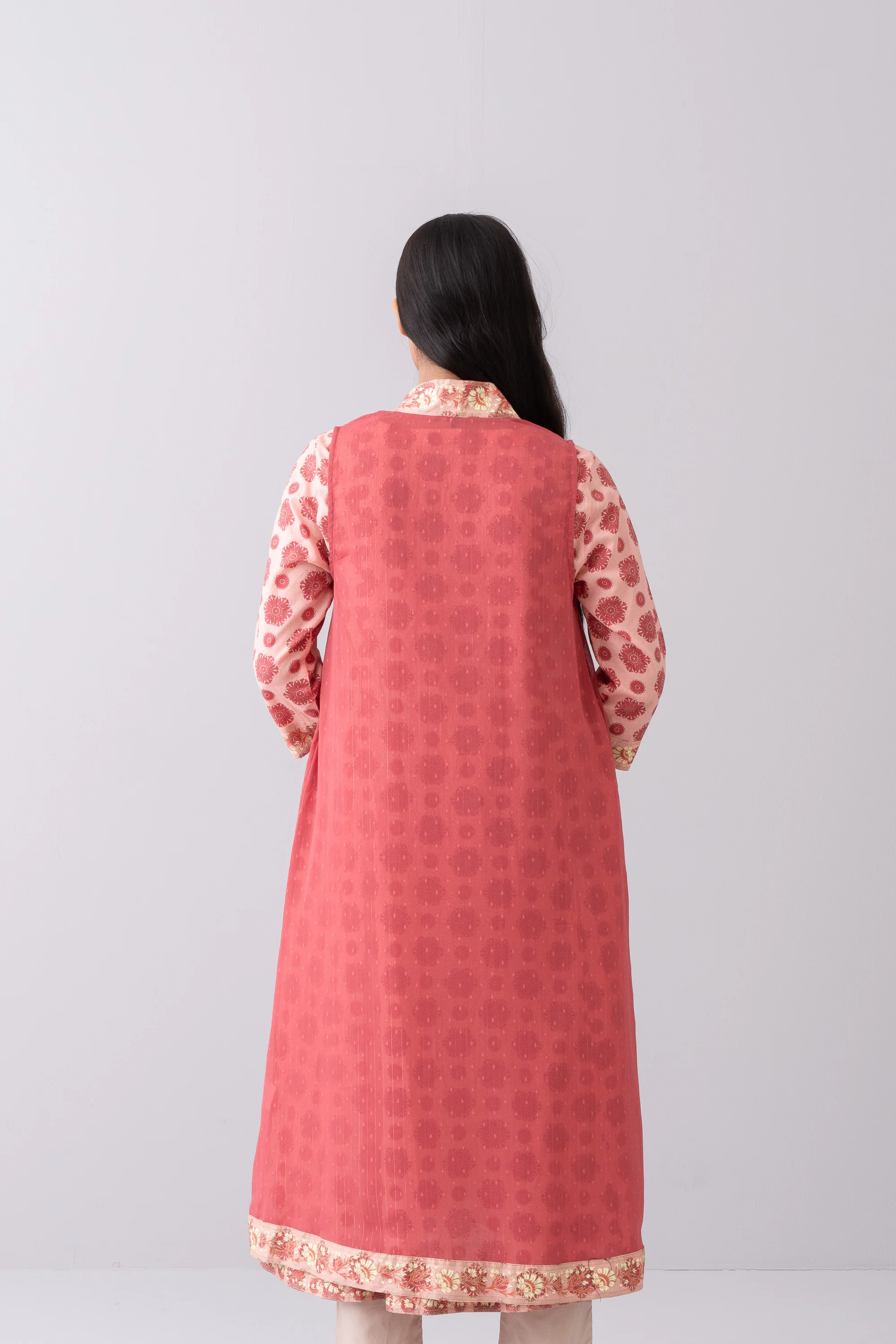 Long-Length Double-Layered Smart Fit Kurta - Image 8
