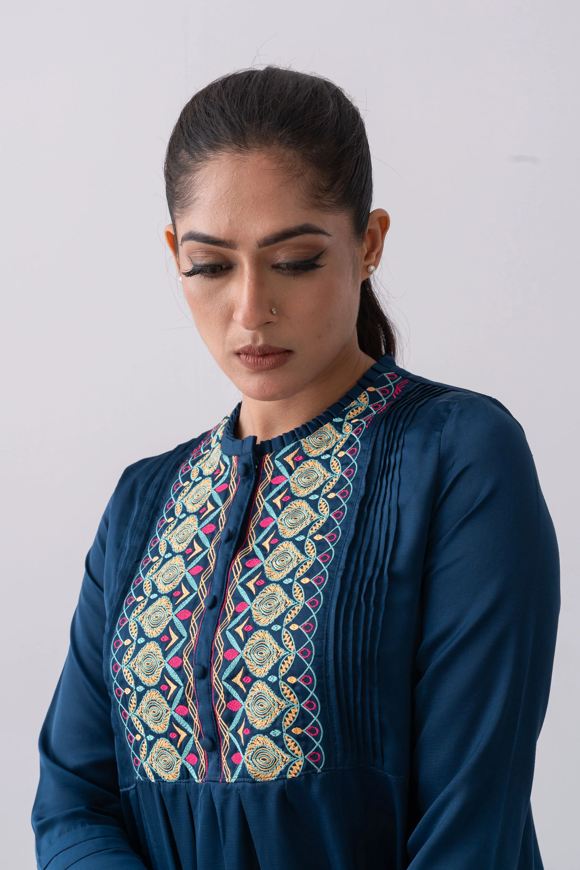 Smart Fit Long-Length Ethnic Kurta - Image 10