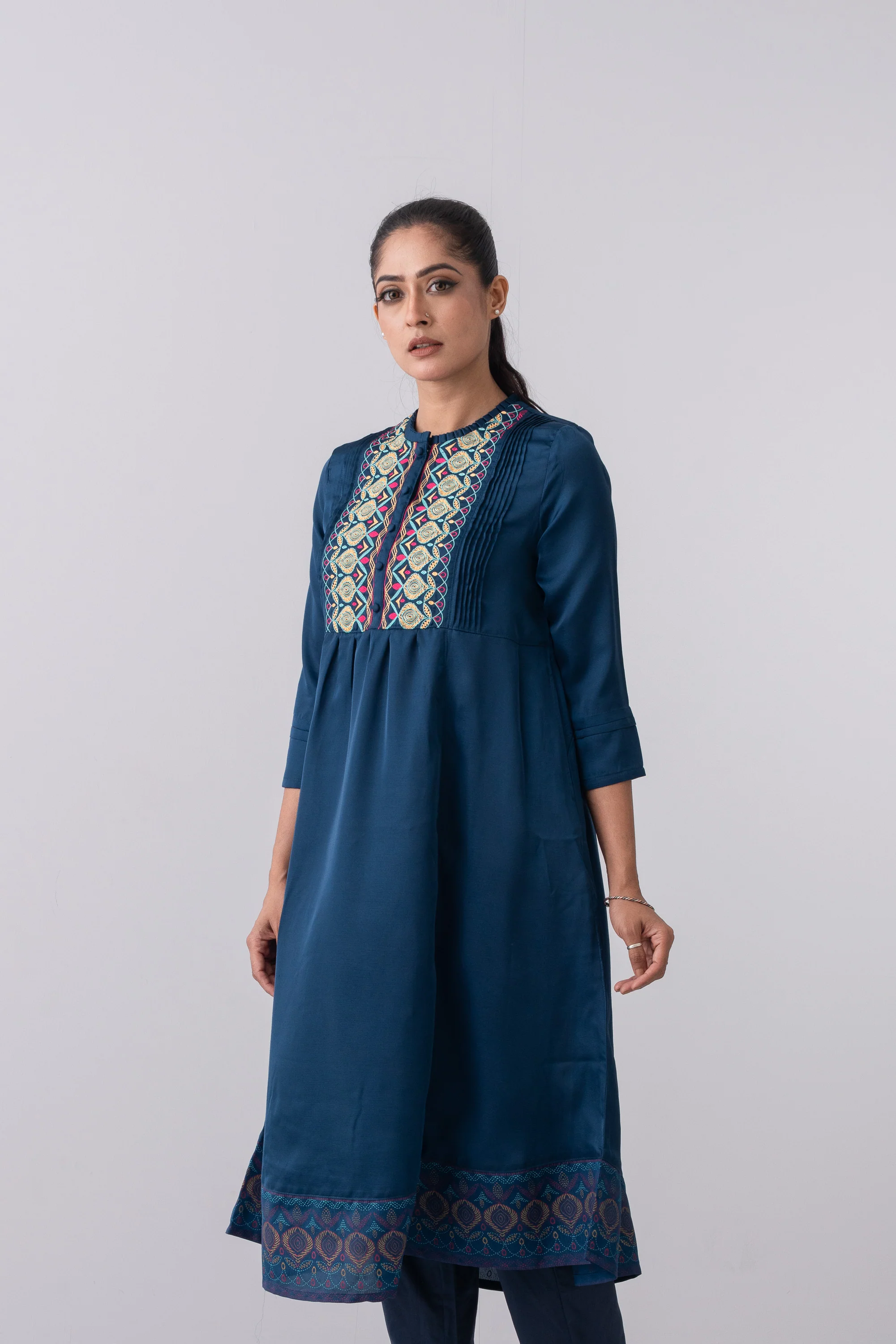 Smart Fit Long-Length Ethnic Kurta - Image 7