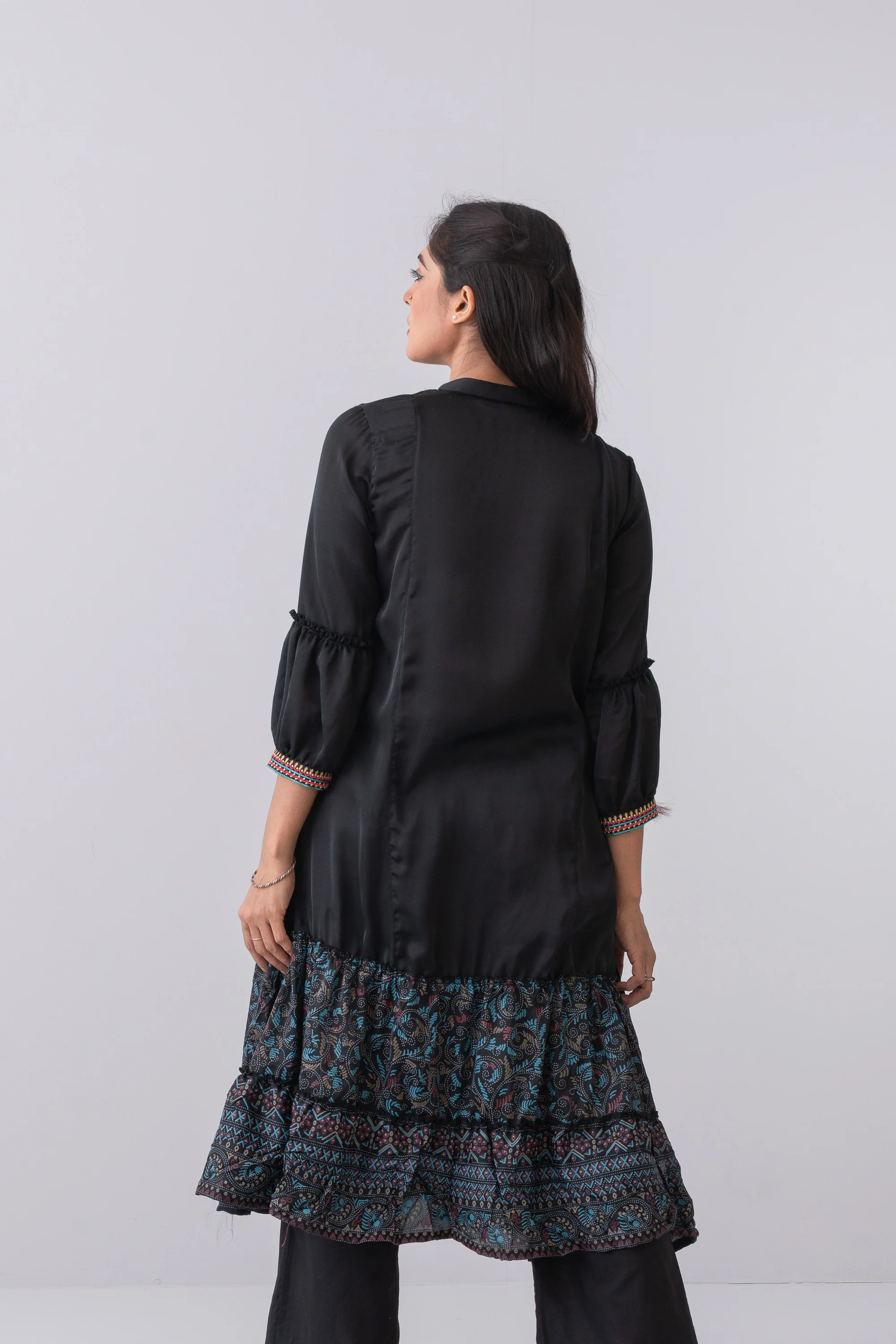 Smart Fit Embroidered Ethnic Kurta - Image 4