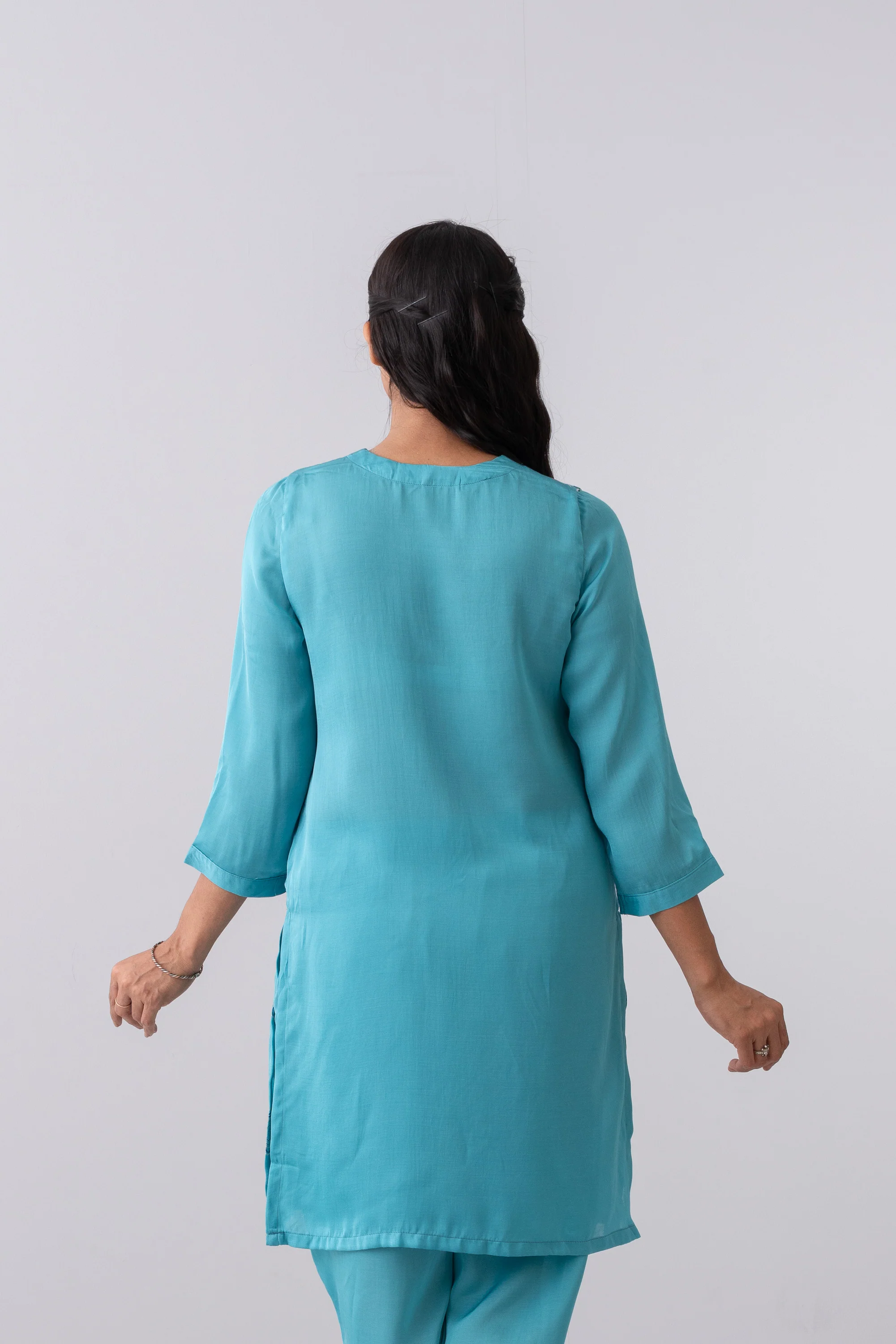 Smart Fit Embroidered Ethnic Kurta - Image 4