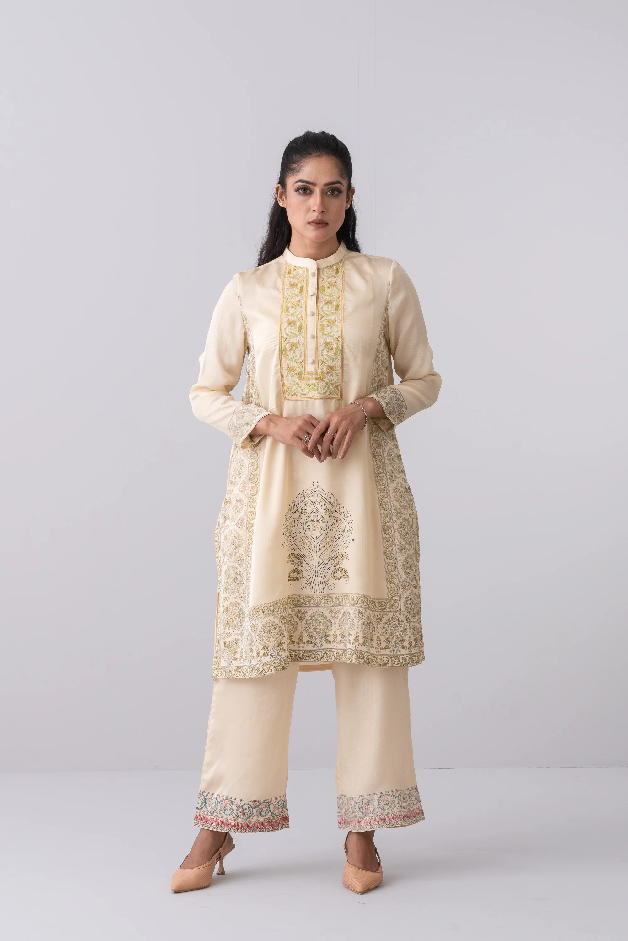 Relaxed Fit Embroidered Silk Ethnic Kurta - Image 7