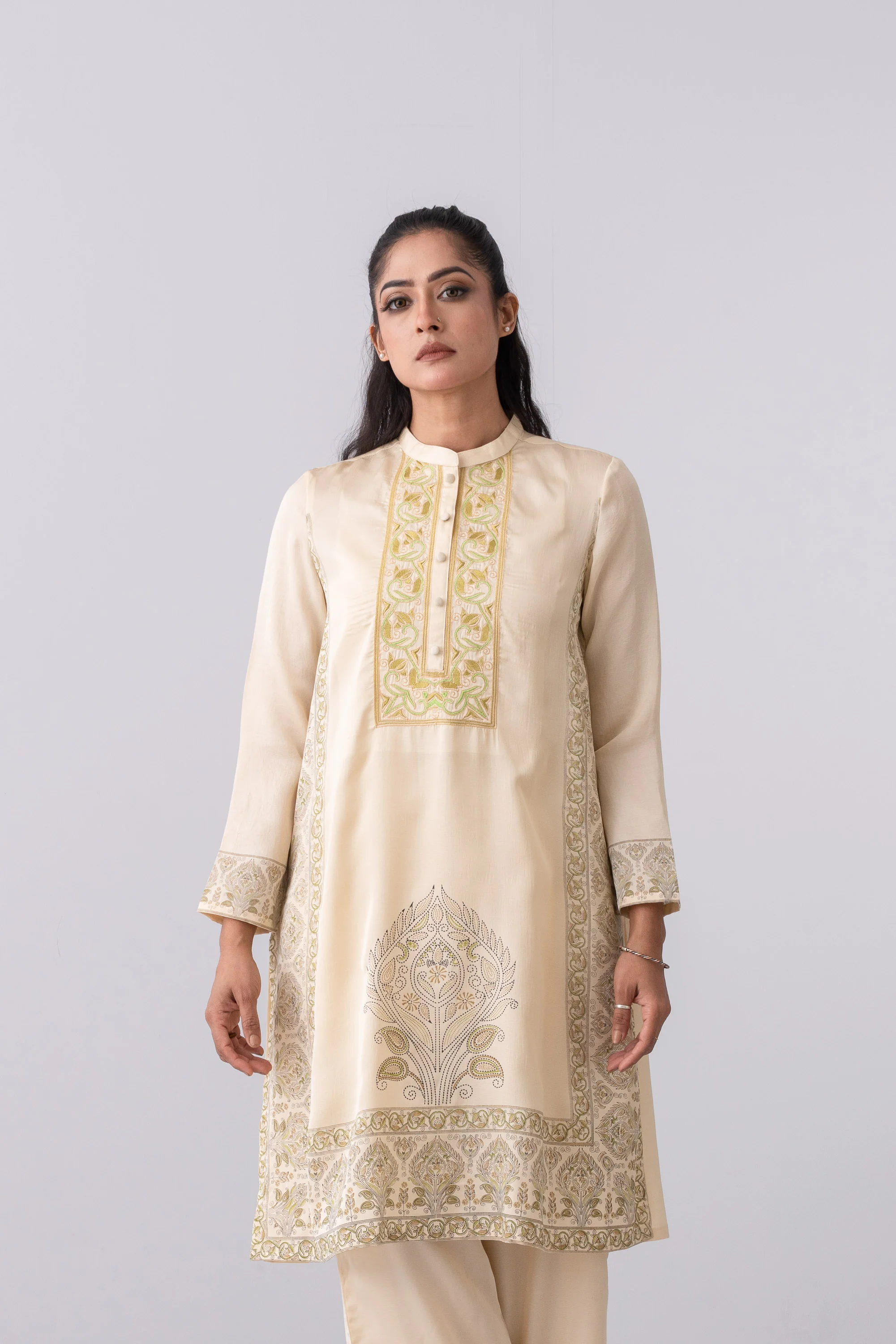 Relaxed Fit Embroidered Silk Ethnic Kurta - Image 8