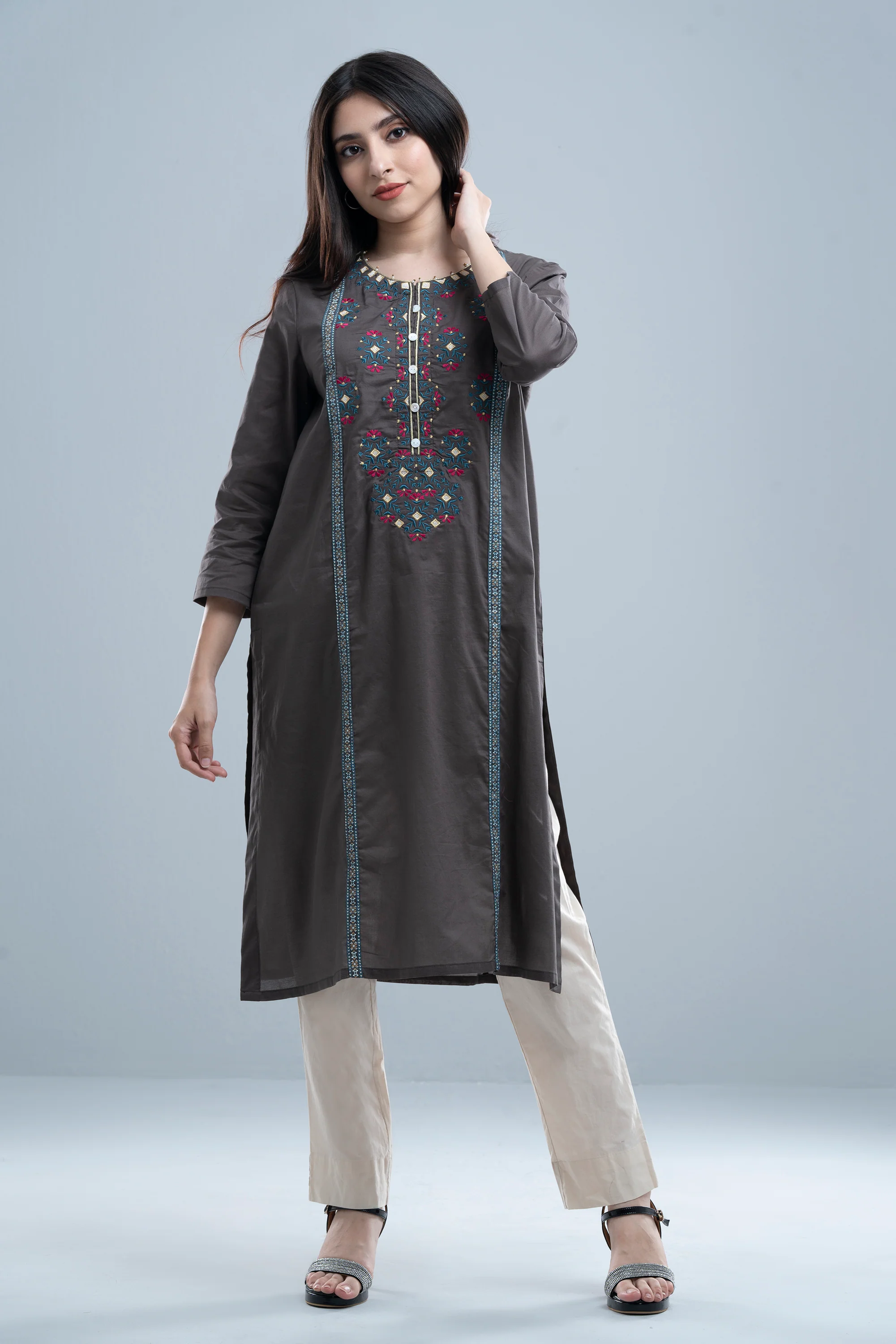 Smart Fit Embroidered Ethnic Kurta - Image 10