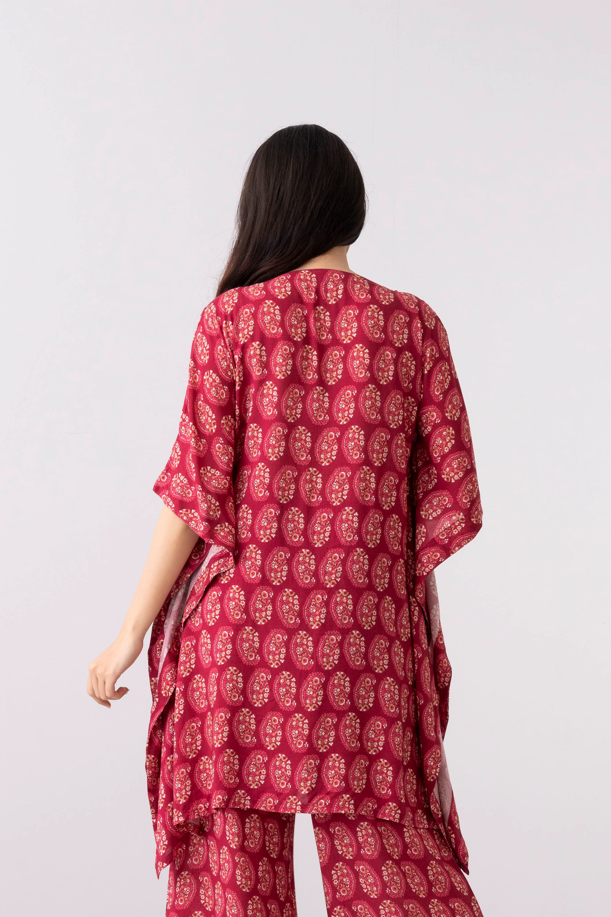 Relaxed Fit Embroidered Ethnic Kurti - Image 10