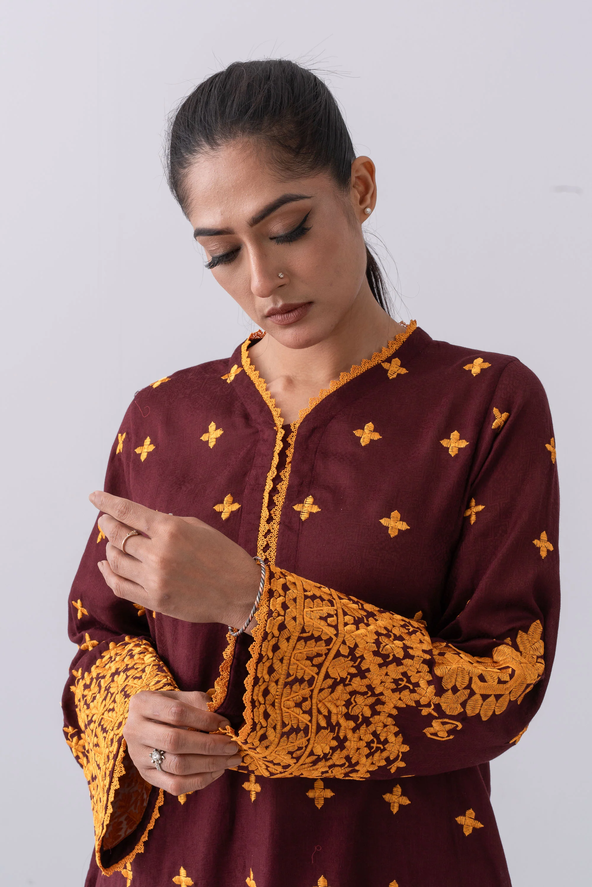 Relaxed Fit Embroidered Jacquard Cotton Lawn Kurta - Image 10