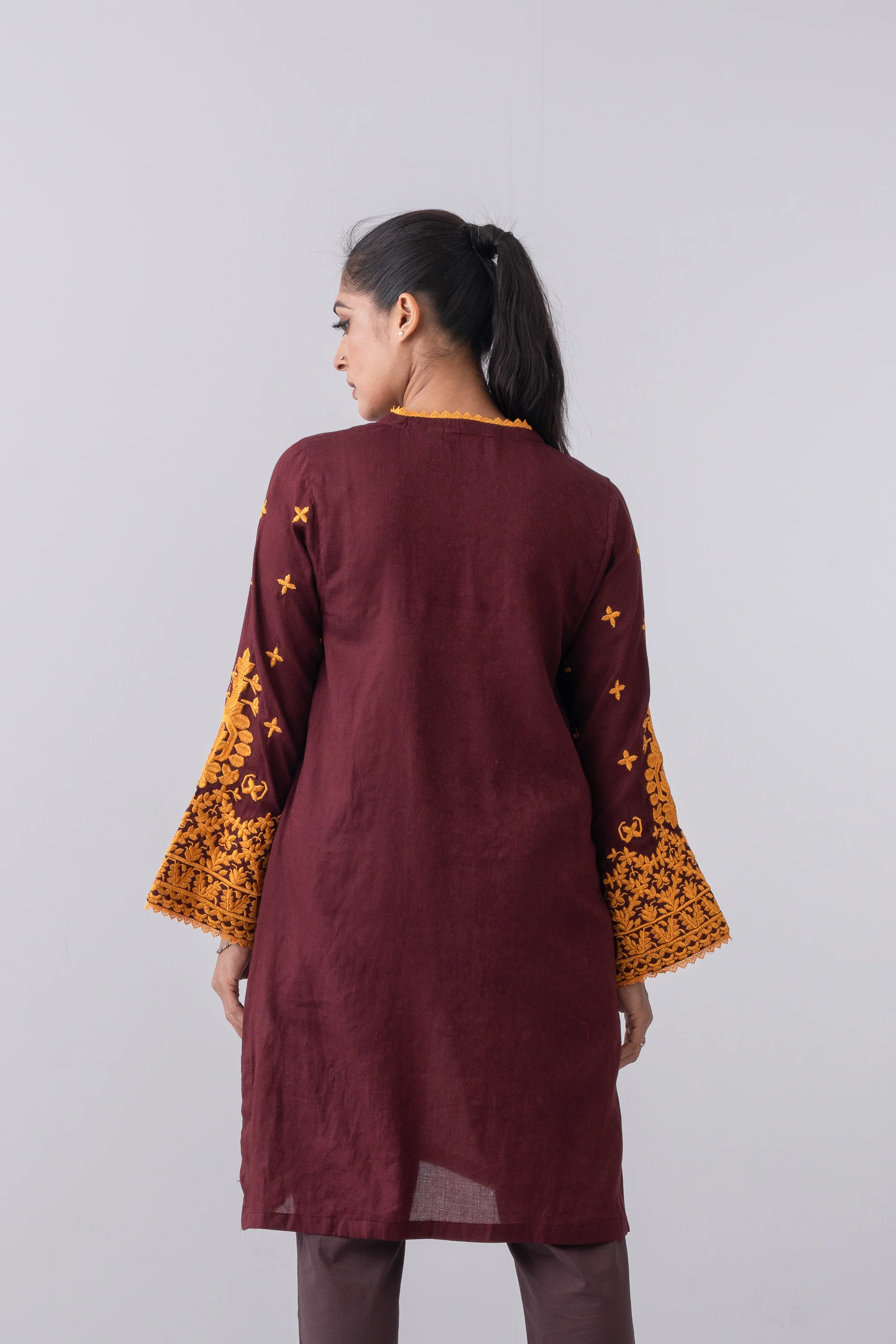 Relaxed Fit Embroidered Jacquard Cotton Lawn Kurta - Image 9