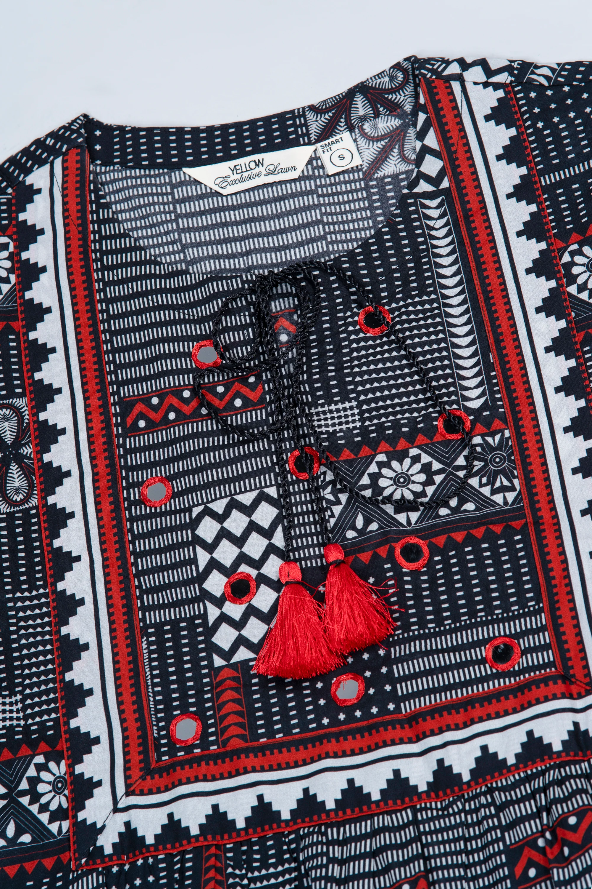 Smart Fit Printed Lawn Kurta - Image 13